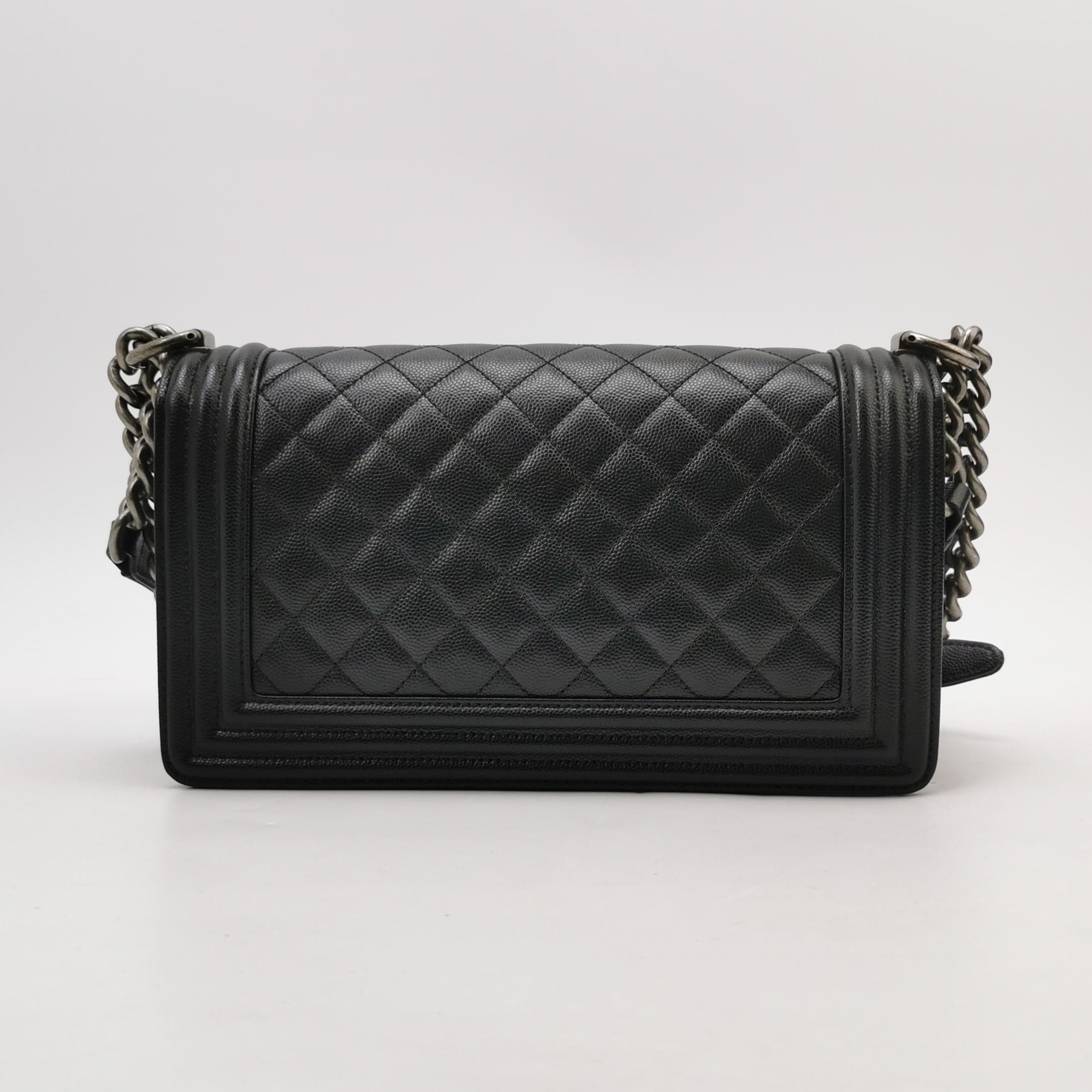 Chanel Chanel Women os Shoulder Bags Size ONE SIZE - 5 Thumbnail