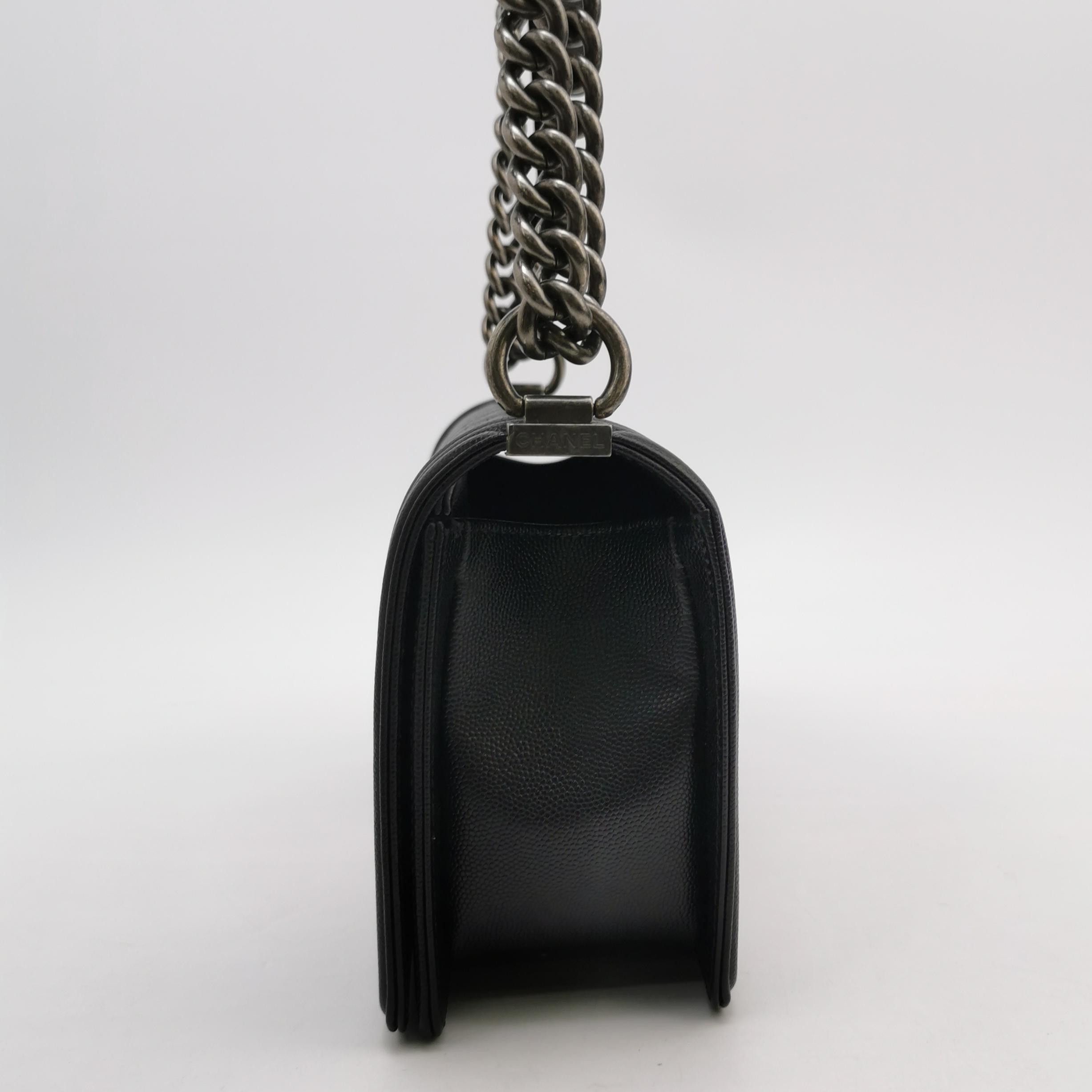 Chanel Chanel Women os Shoulder Bags Size ONE SIZE - 3 Thumbnail