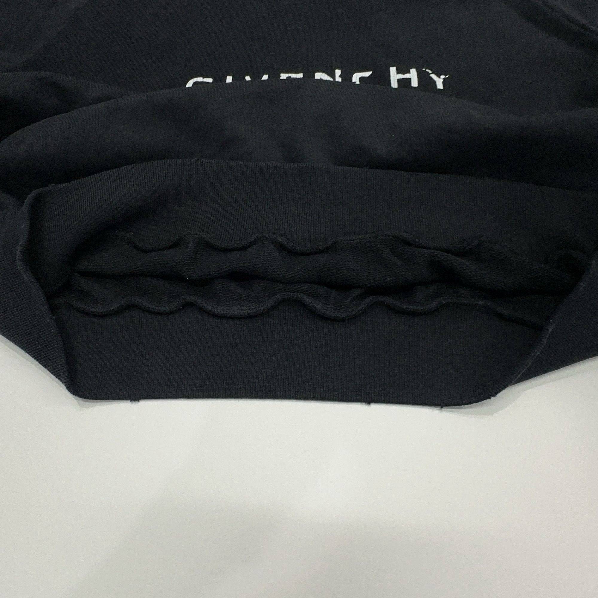 Givenchy Givenchy Logo Sweatshirt Size M Size M / US 6-8 / IT 42-44 - 9 Thumbnail