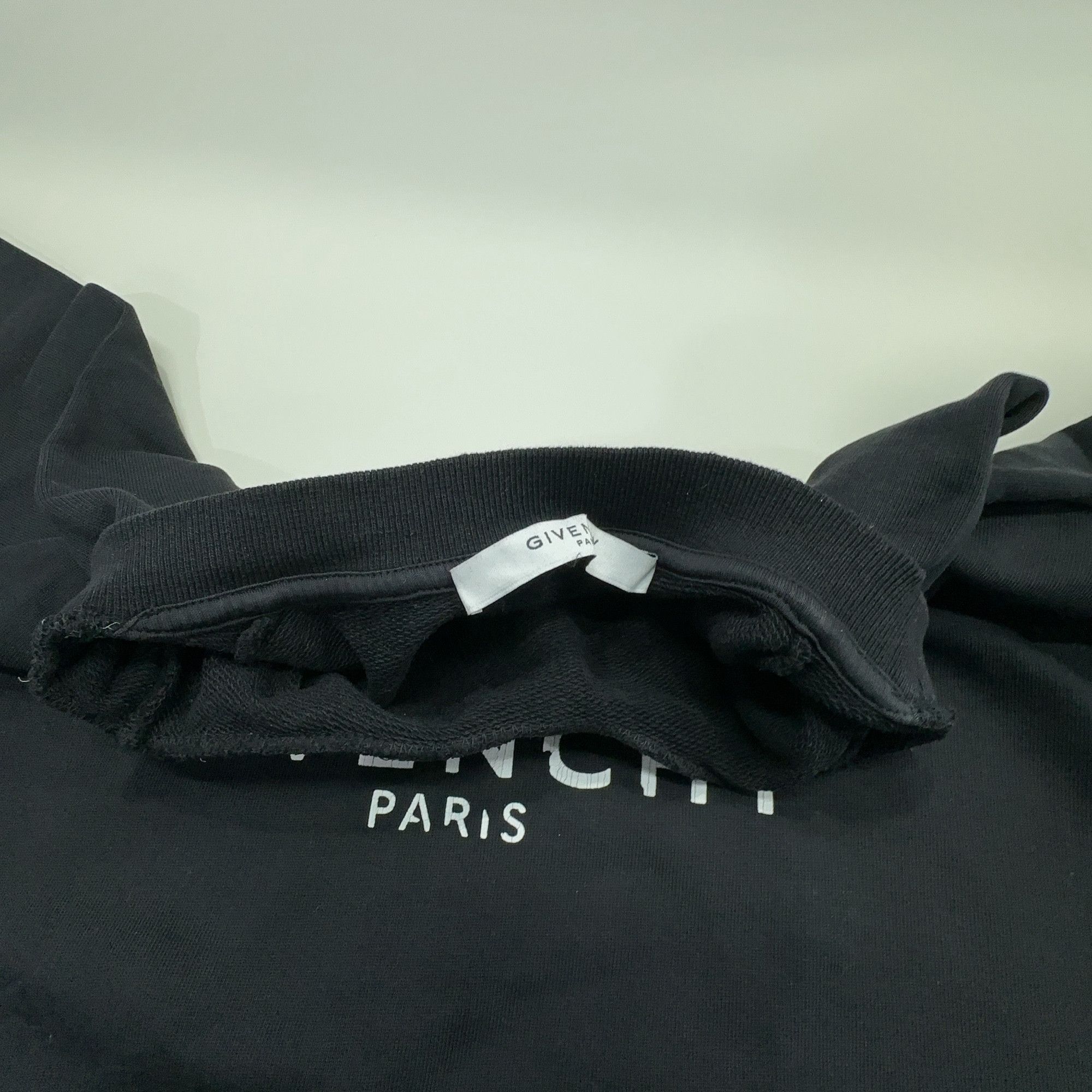 Givenchy Givenchy Logo Sweatshirt Size M Size M / US 6-8 / IT 42-44 - 6 Thumbnail