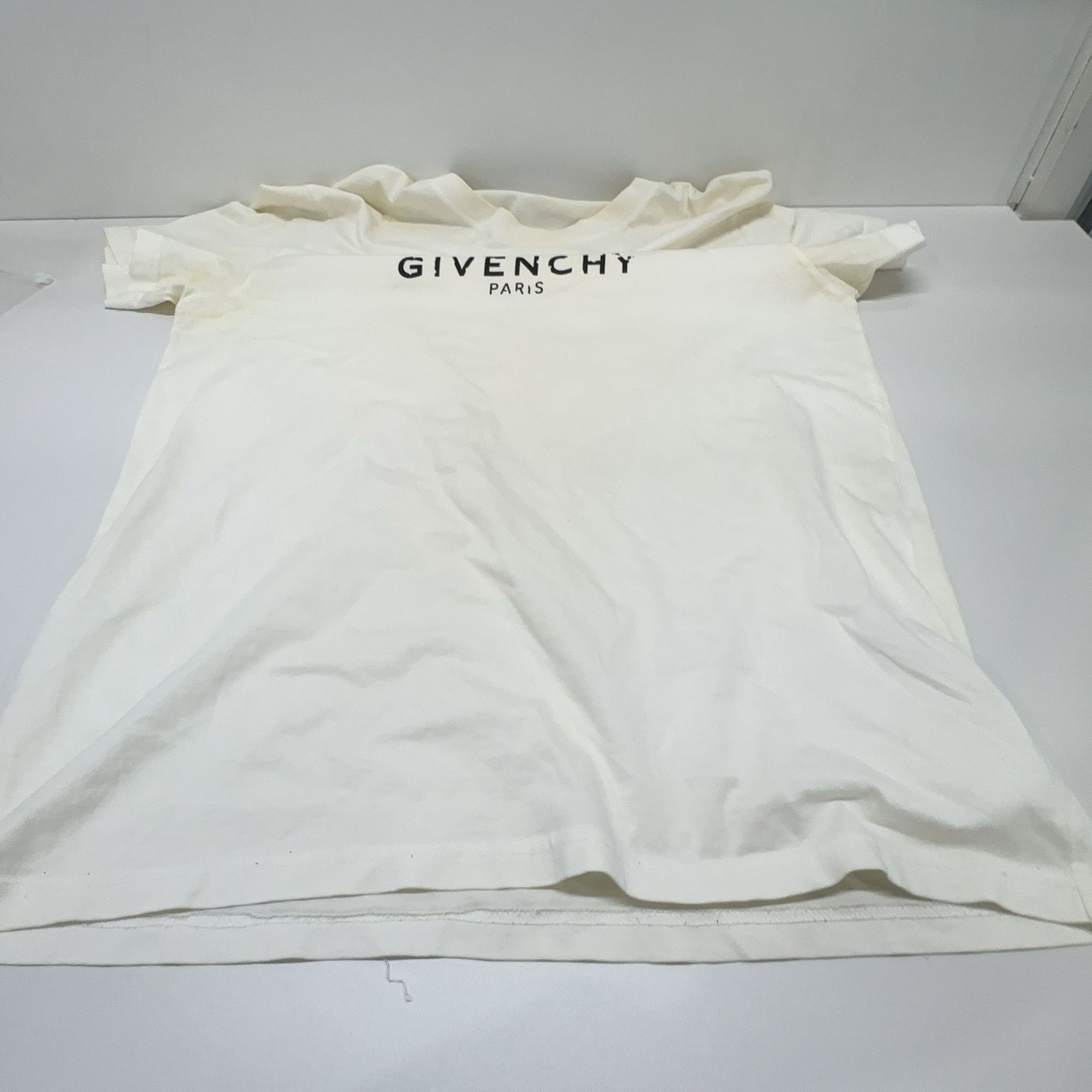 Givenchy Givenchy Logo Short Sleeve T-Shirt Size L Size US L / EU 52-54 / 3 - 8 Thumbnail