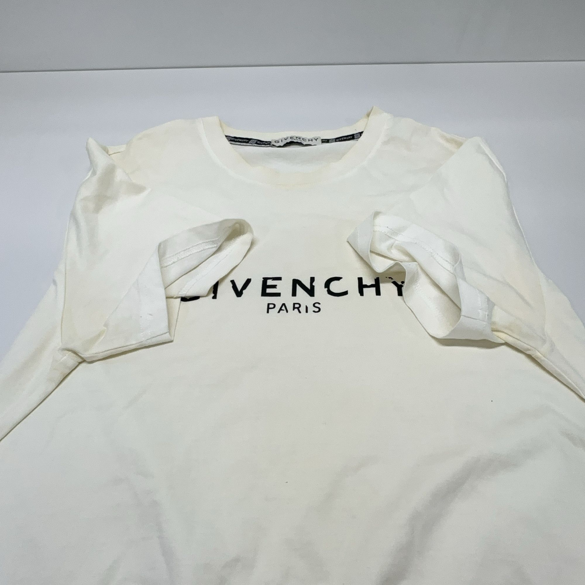 Givenchy Givenchy Logo Short Sleeve T-Shirt Size L Size US L / EU 52-54 / 3 - 10 Thumbnail