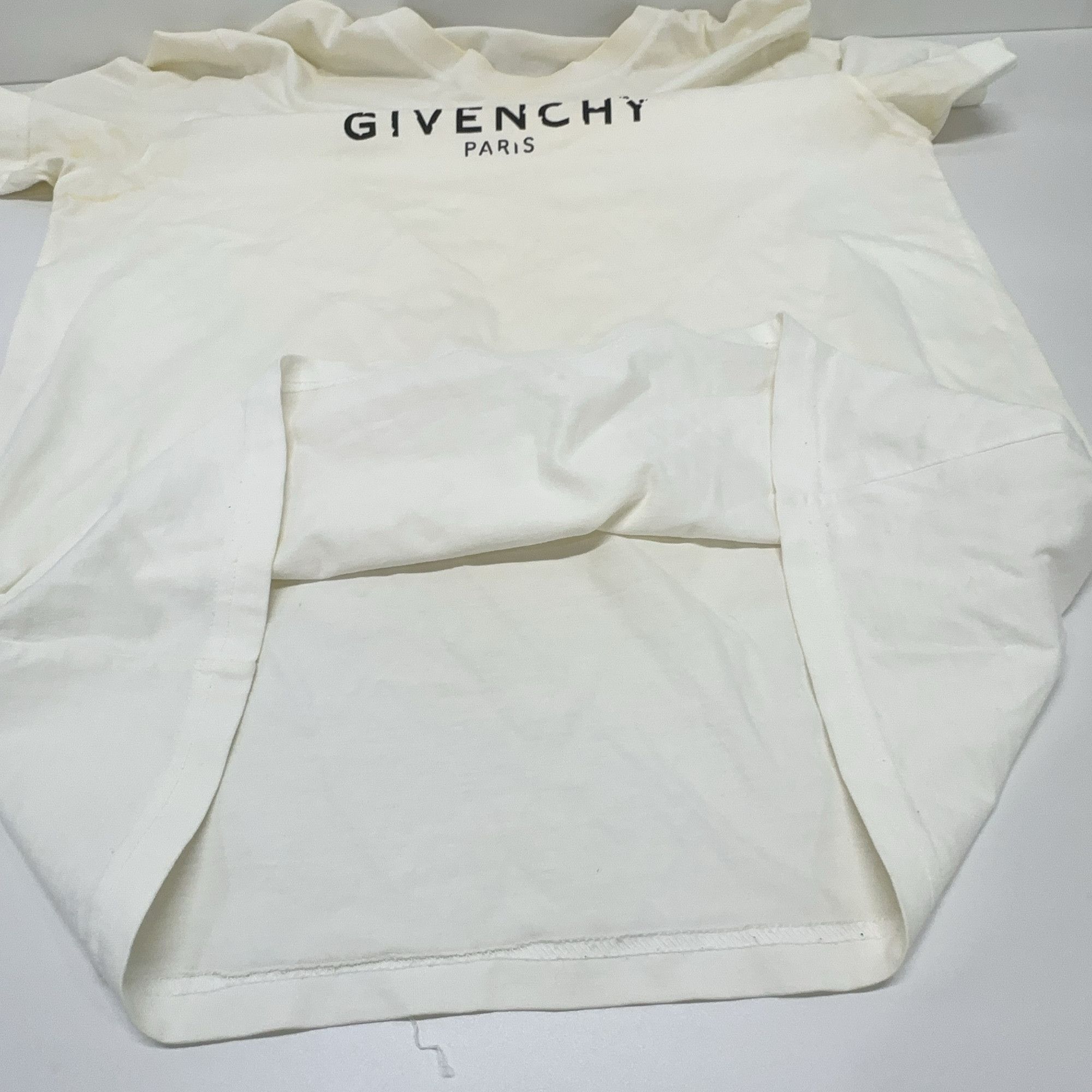 Givenchy Givenchy Logo Short Sleeve T-Shirt Size L Size US L / EU 52-54 / 3 - 9 Thumbnail