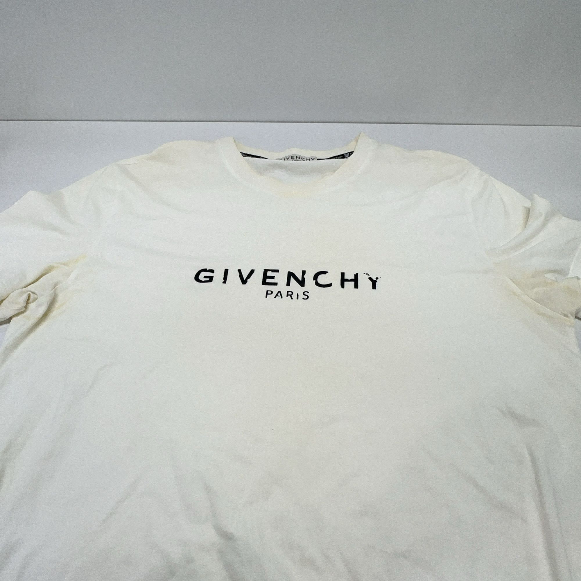 Givenchy Givenchy Logo Short Sleeve T-Shirt Size L Size US L / EU 52-54 / 3 - 7 Thumbnail