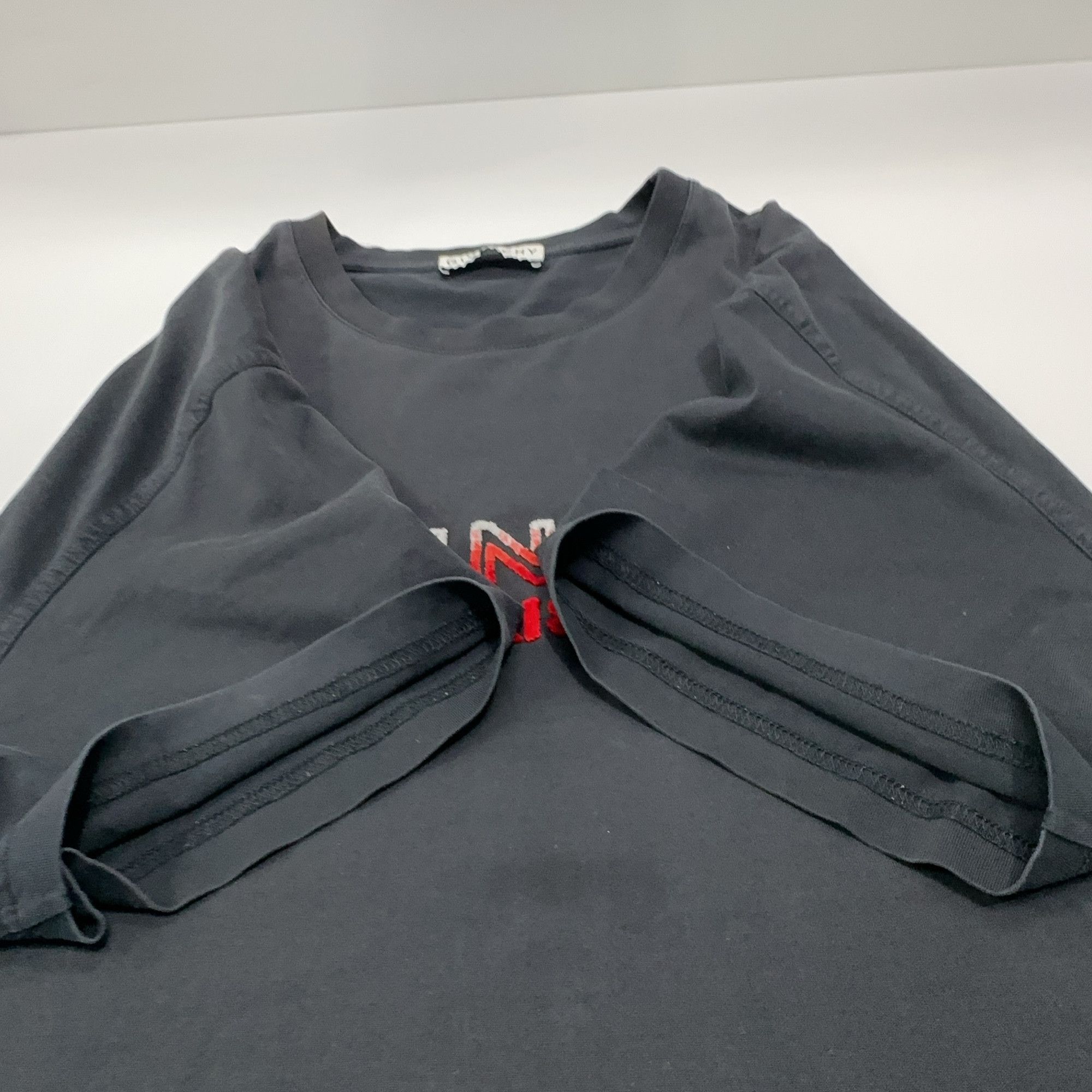 Givenchy Givenchy Gradient Logo T-Shirt Size XL Size US XL / EU 56 / 4 - 14 Thumbnail