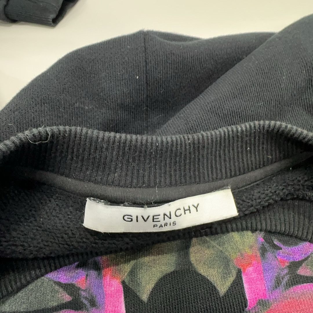 Givenchy Givenchy Floral Print Sweatshirt Size M Size US M / EU 48-50 / 2 - 3 Thumbnail