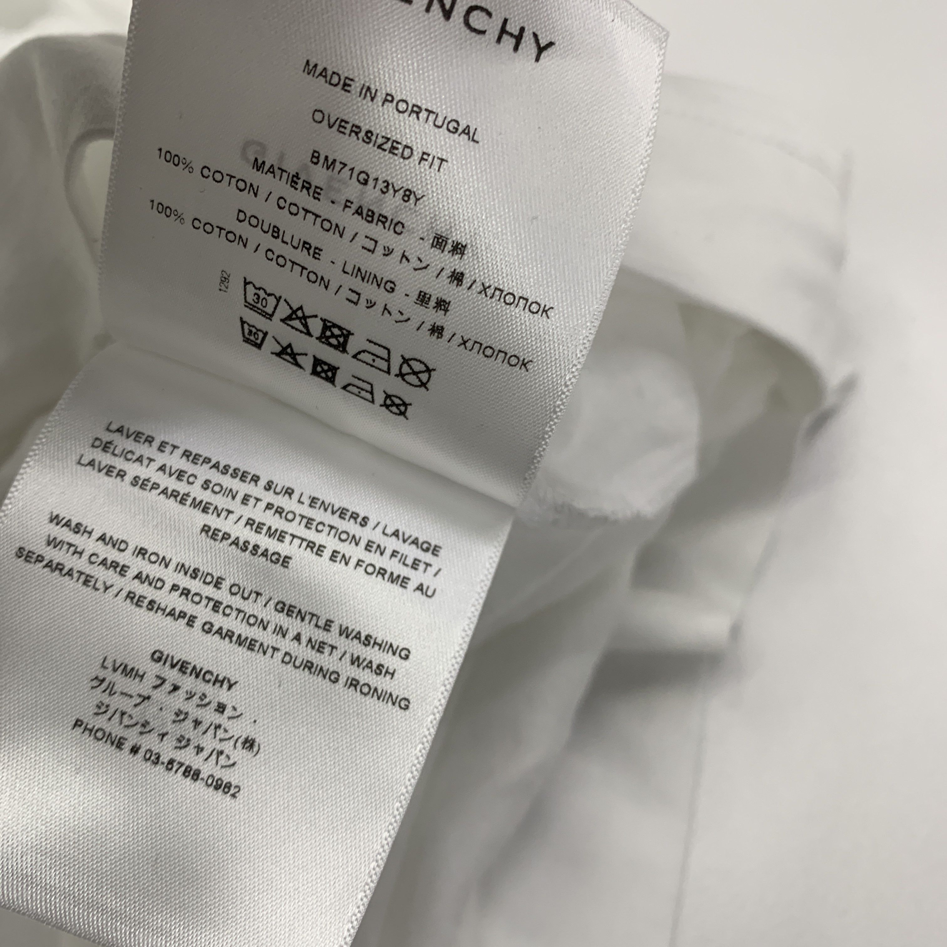 Givenchy Givenchy Logo Distressed T-Shirt Size XL Size US XL / EU 56 / 4 - 4 Thumbnail