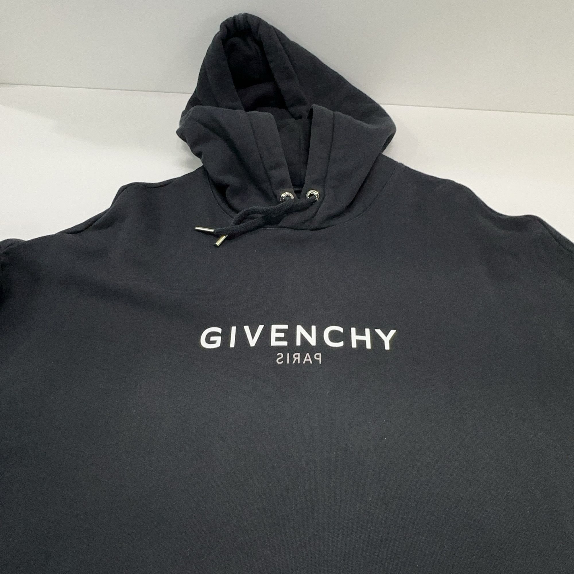 Givenchy Givenchy Logo Print Hoodie Size L Size L / US 10 / IT 46 - 11 Thumbnail