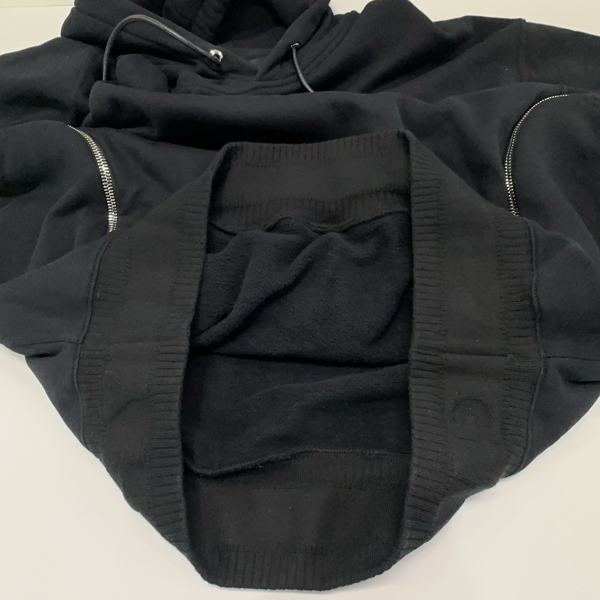 Givenchy Givenchy Zipper Detail Hoodie Size S Size S / US 4 / IT 40 - 7 Thumbnail