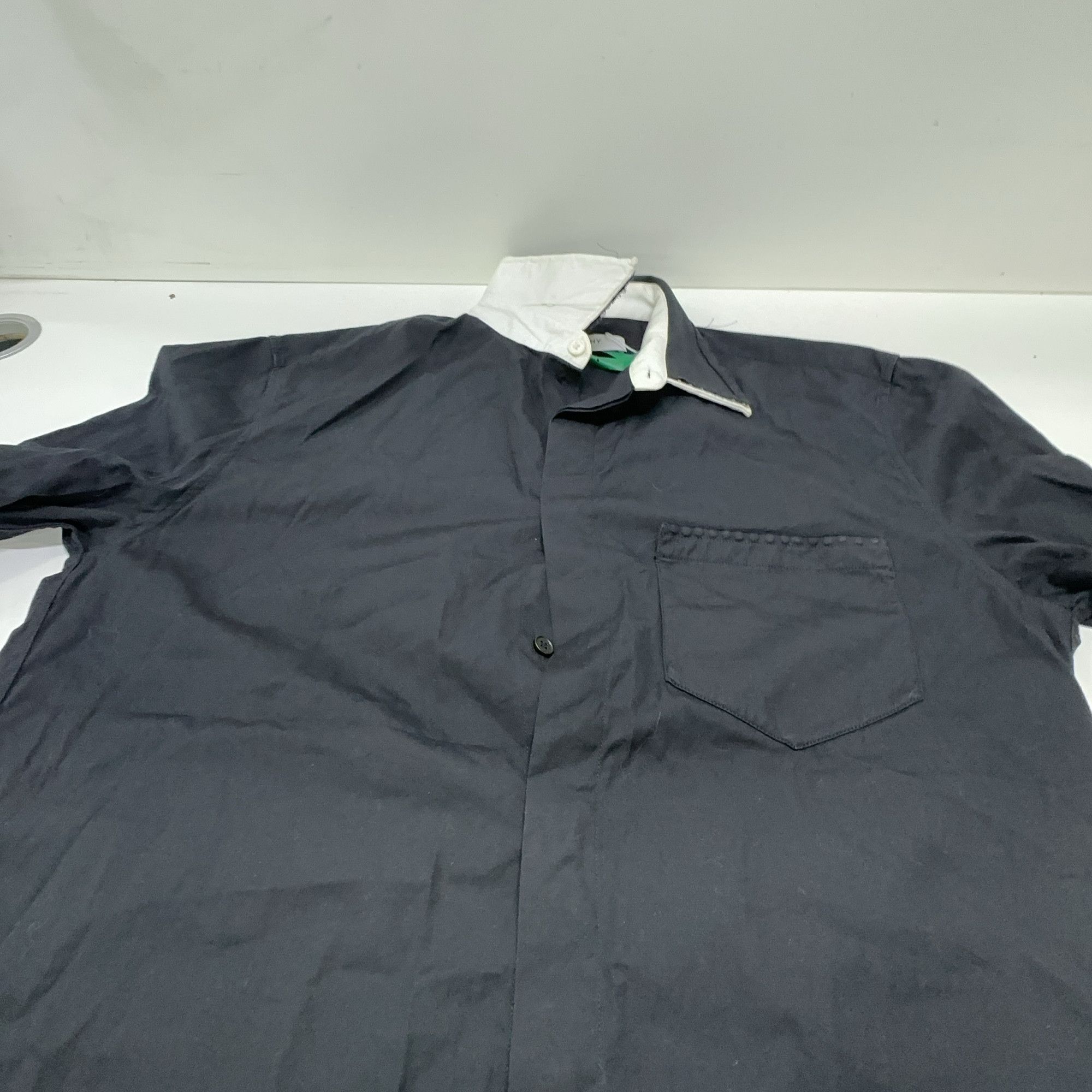 Givenchy Givenchy Contrast Collar Button Up Shirt Size M Size US XXS / EU 40 - 8 Thumbnail
