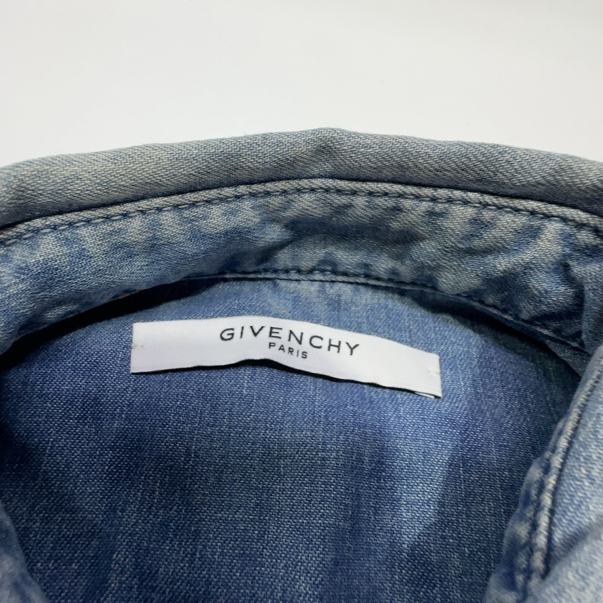Givenchy Givenchy Star Print Denim Jacket Size XS Size US S / EU 44-46 / 1 - 4 Thumbnail