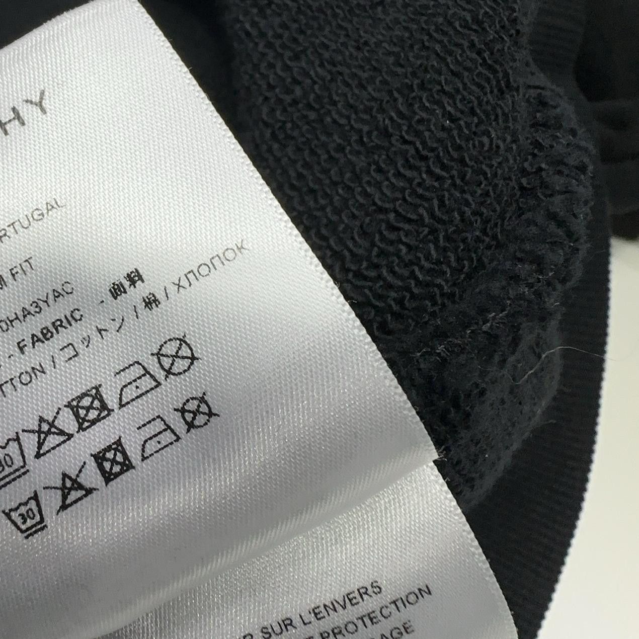 Givenchy Givenchy Logo Sweatshirt Size L Size US L / EU 52-54 / 3 - 11 Thumbnail