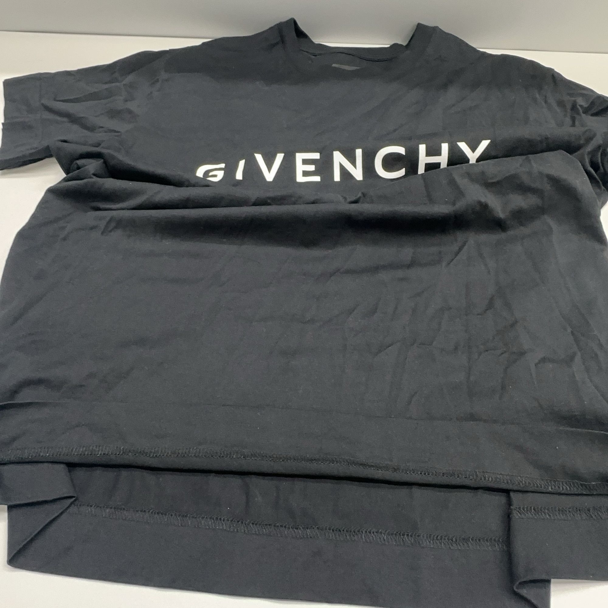 Givenchy Givenchy Logo Print T-Shirt Black XS Size US XS / EU 42 / 0 - 7 Thumbnail