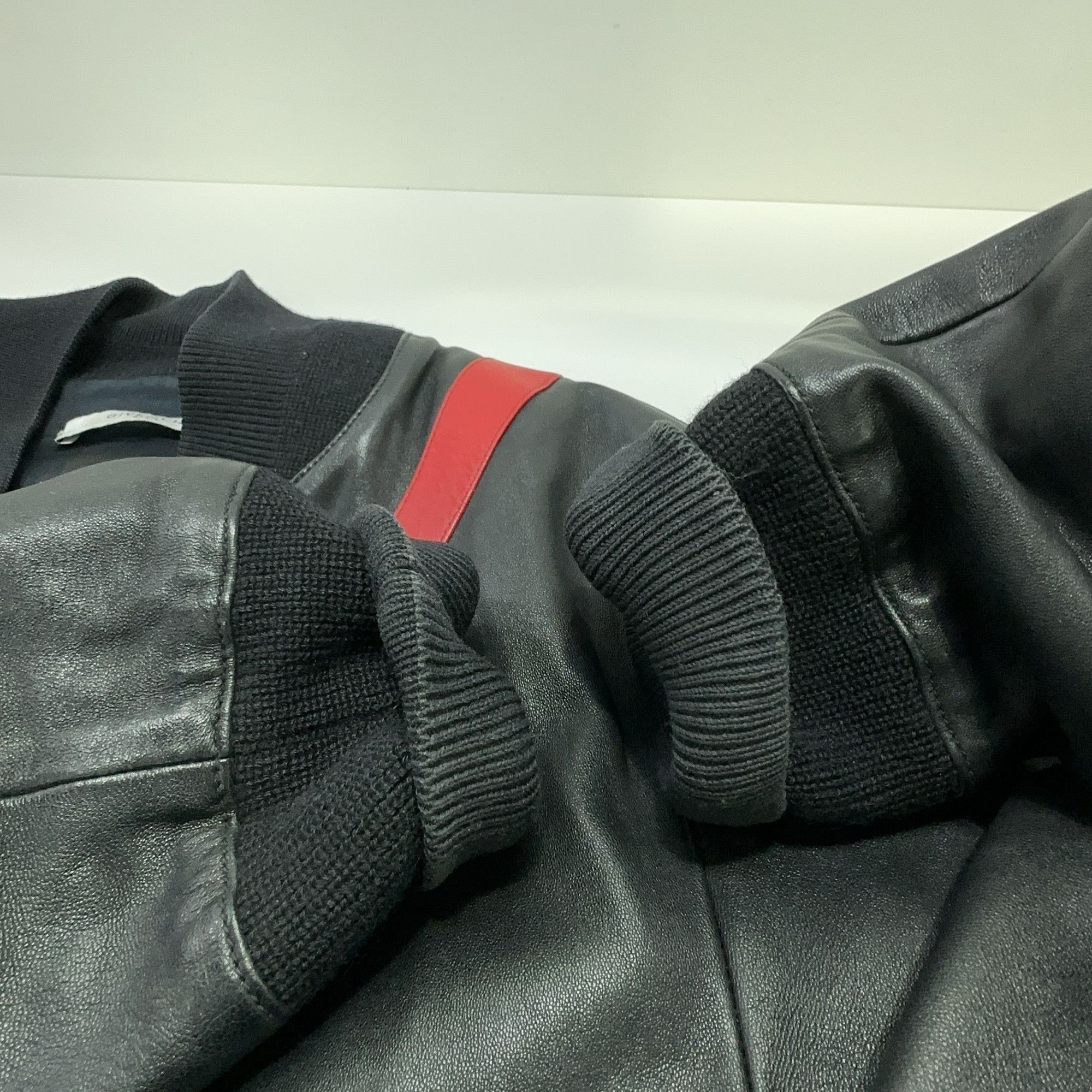 Givenchy Givenchy Star Leather Bomber Jacket Size L Size US L / EU 52-54 / 3 - 6 Thumbnail