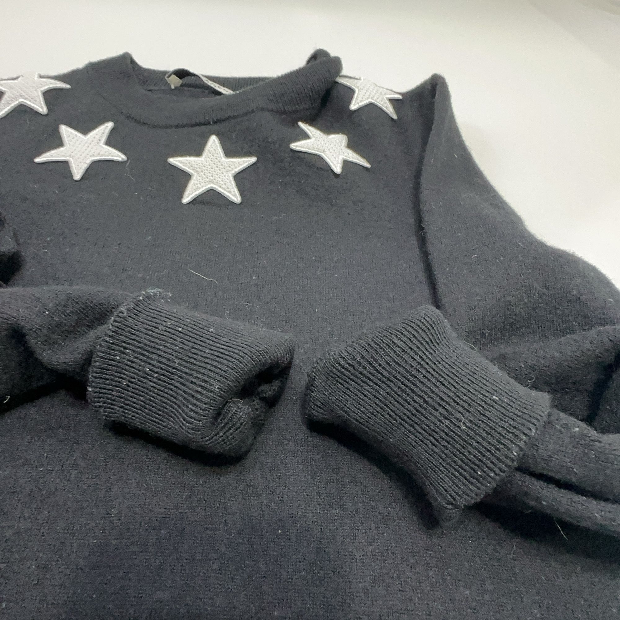 Givenchy Givenchy Star Embroidered Sweater Size S Size US S / EU 44-46 / 1 - 7 Thumbnail
