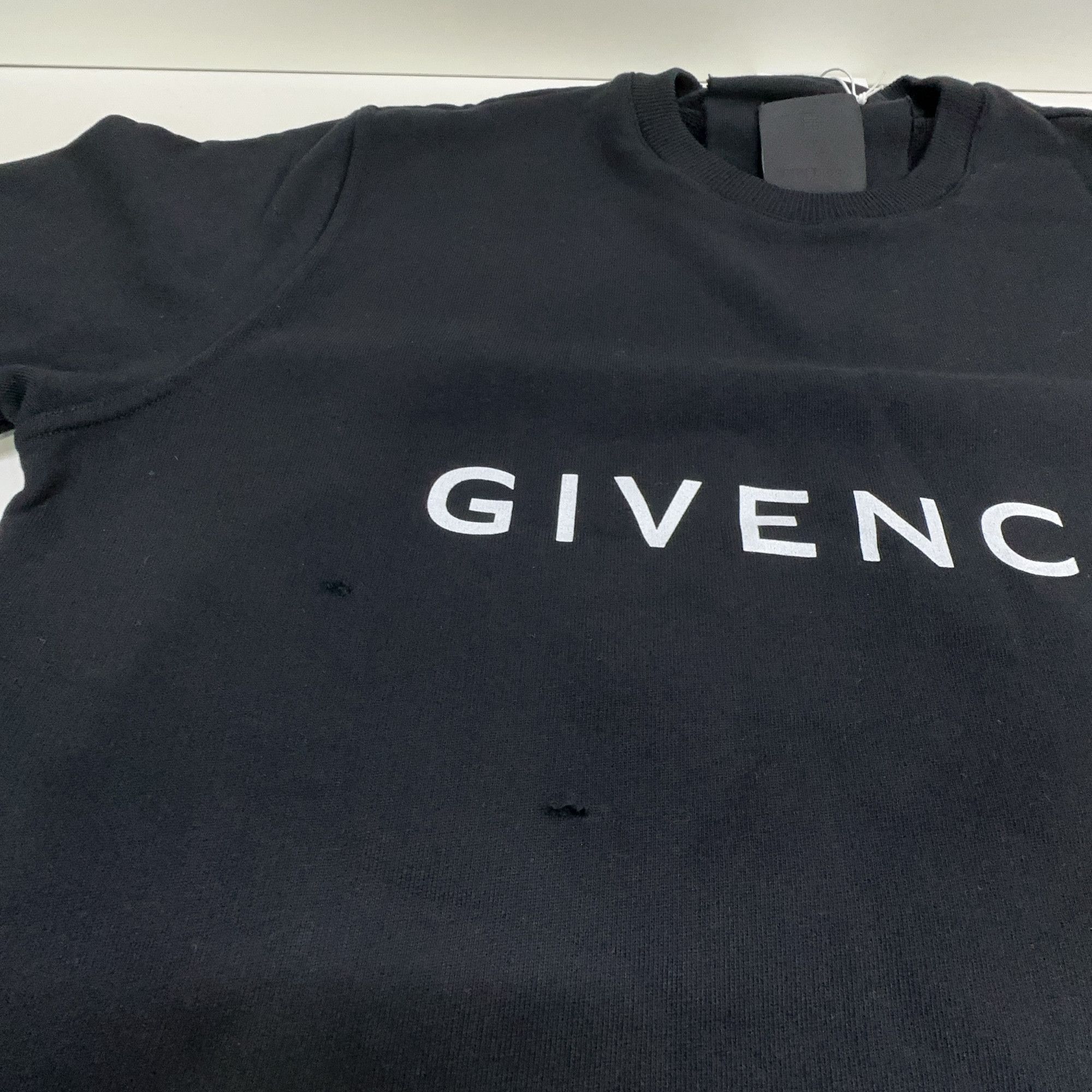 Givenchy Givenchy Logo Sweatshirt Size M Size US M / EU 48-50 / 2 - 8 Thumbnail