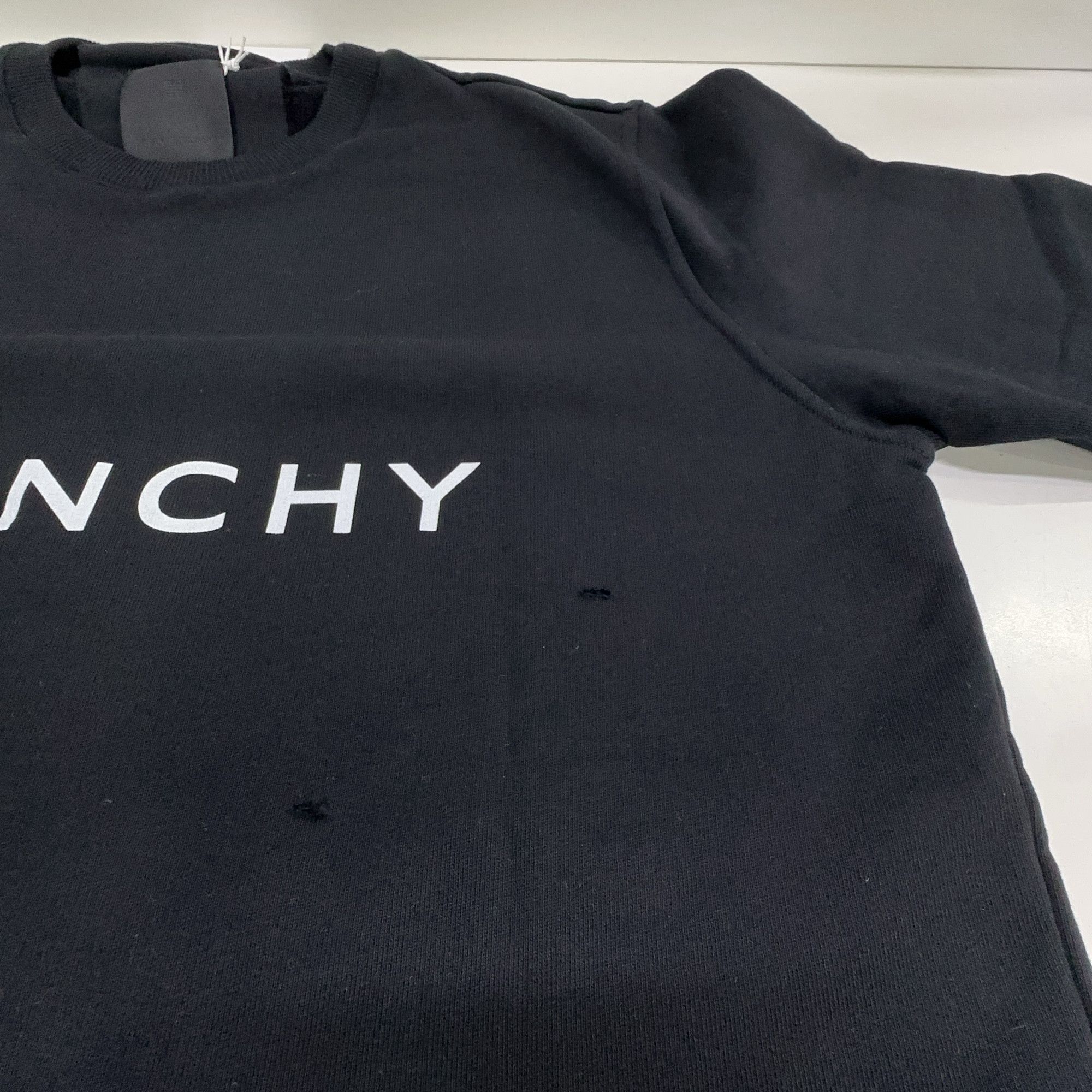 Givenchy Givenchy Logo Sweatshirt Size M Size US M / EU 48-50 / 2 - 7 Thumbnail
