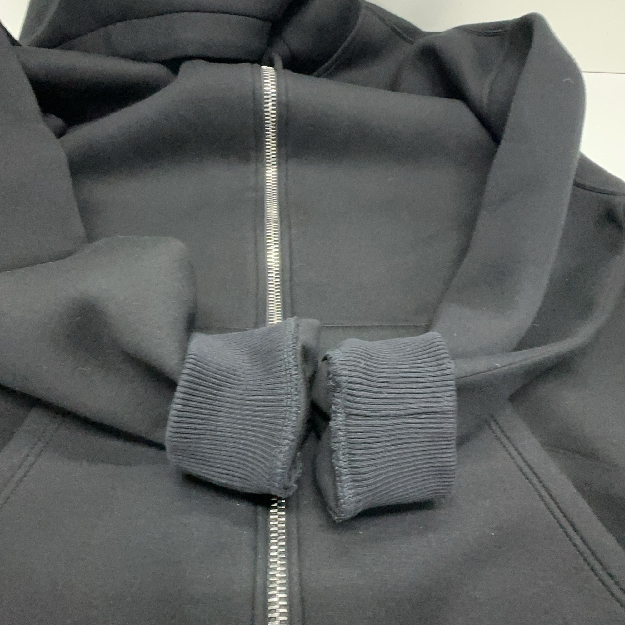 Givenchy Givenchy Logo Print Zip Hoodie Size 34 Size XS / US 0-2 / IT 36-38 - 11 Thumbnail