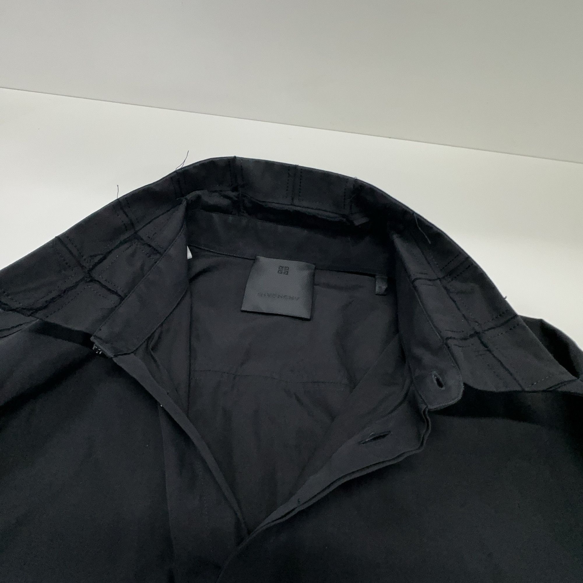 Givenchy Givenchy Black Button Up Shirt Size M Size US XXS / EU 40 - 5 Thumbnail