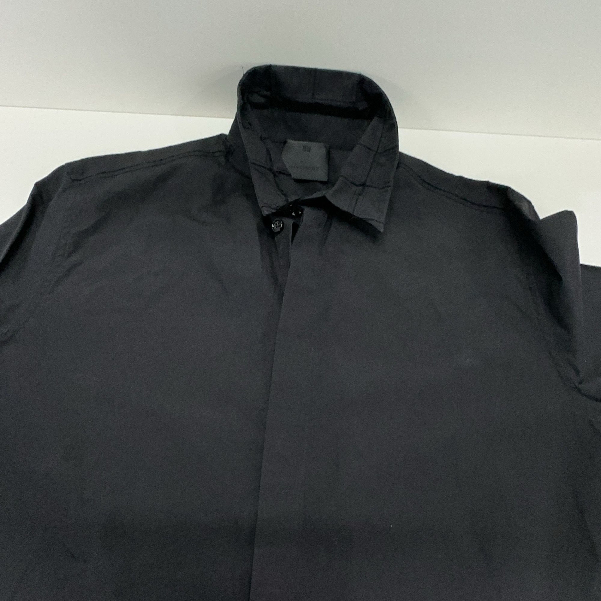 Givenchy Givenchy Black Button Up Shirt Size M Size US XXS / EU 40 - 6 Thumbnail