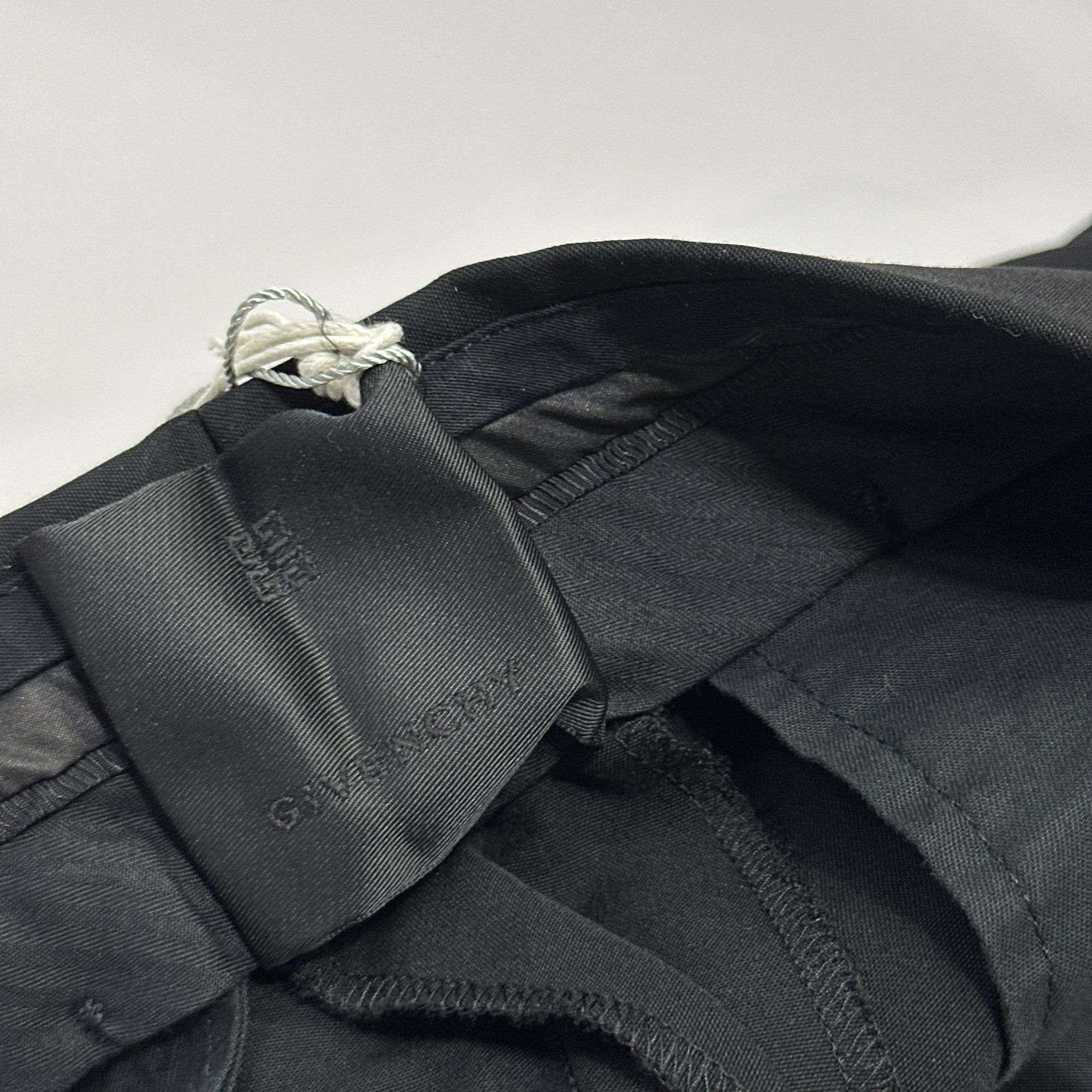 Givenchy Givenchy Chain Detail Wool Trousers Size 32 Size US 32 / EU 48 - 5 Thumbnail