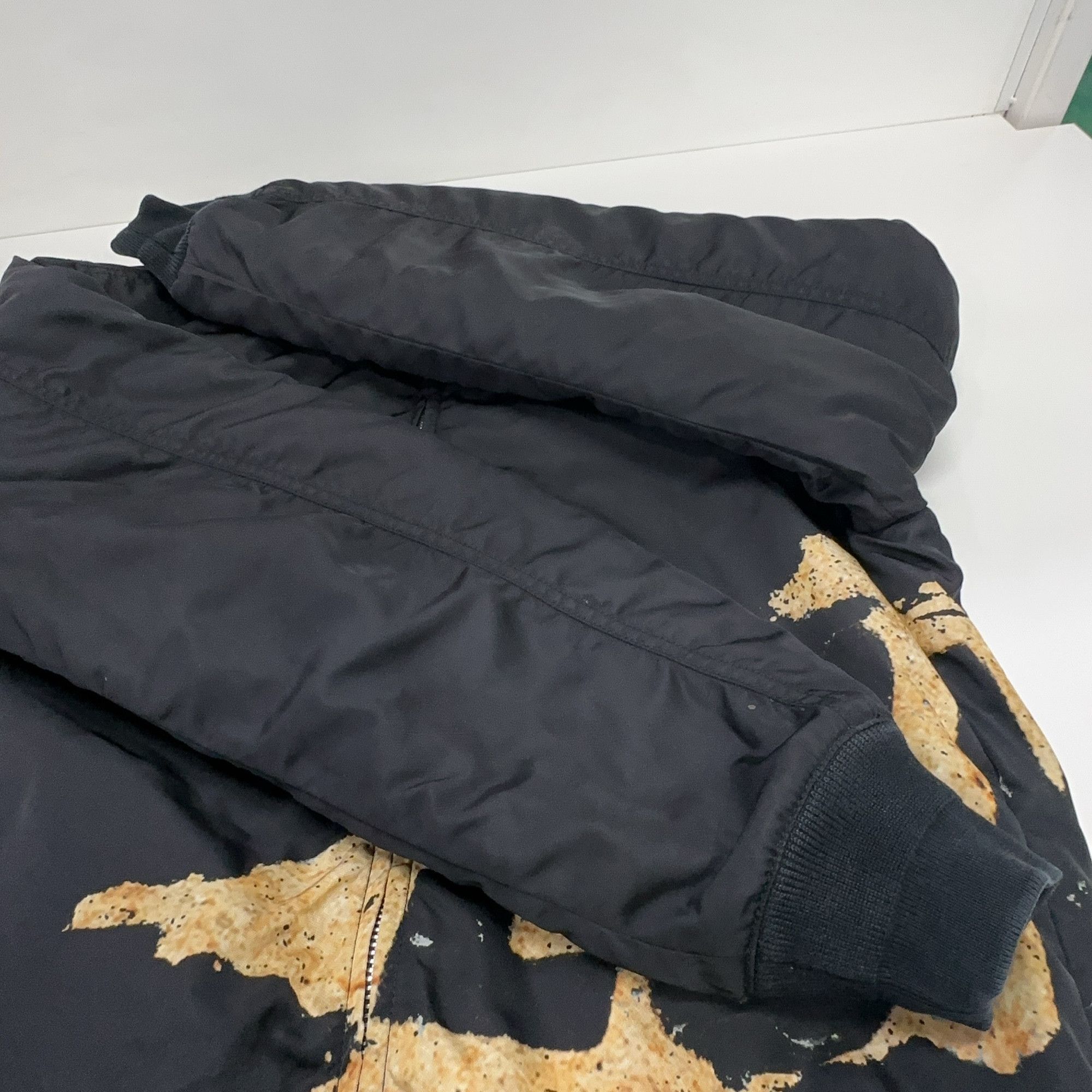 Givenchy Givenchy Reversible Graphic Bomber Jacket Size S Size US S / EU 44-46 / 1 - 11 Thumbnail