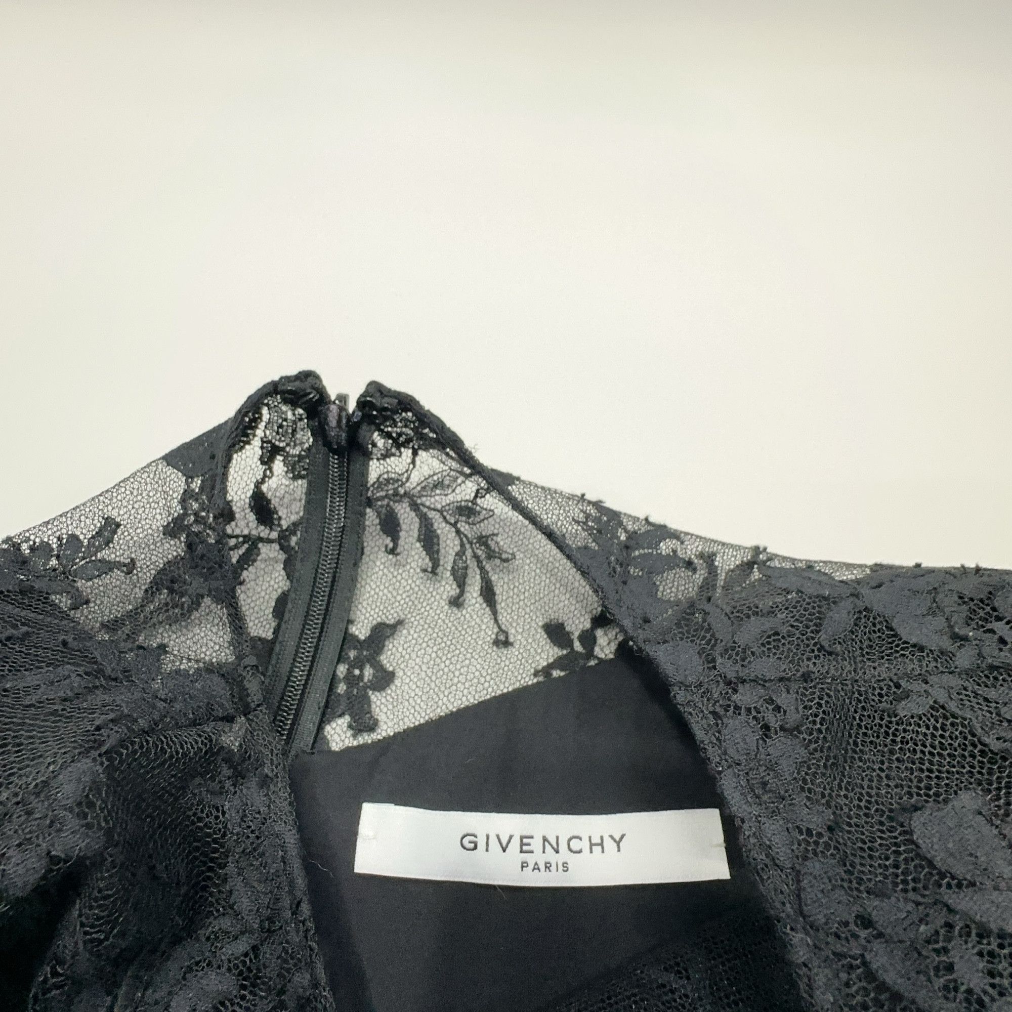Givenchy Givenchy Lace Sleeve Dress Size 38 Size S / US 4 / IT 40 - 3 Thumbnail