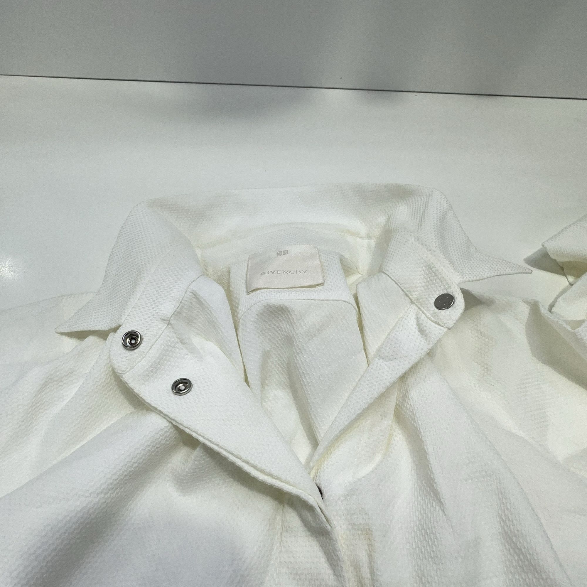 Givenchy Givenchy Textured Button Up Shirt Size 36 Size XS / US 0-2 / IT 36-38 - 7 Thumbnail