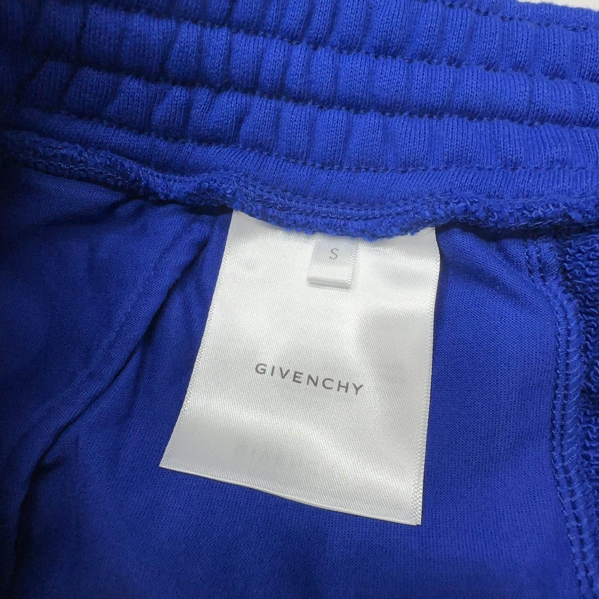 Givenchy Givenchy Logo Print Shorts Size S Size US 30 / EU 46 - 5 Thumbnail