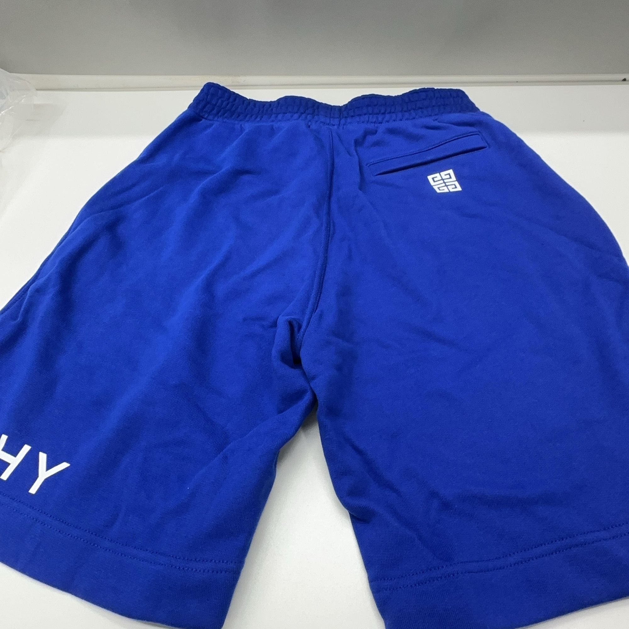 Givenchy Givenchy Logo Print Shorts Size S Size US 30 / EU 46 - 7 Thumbnail
