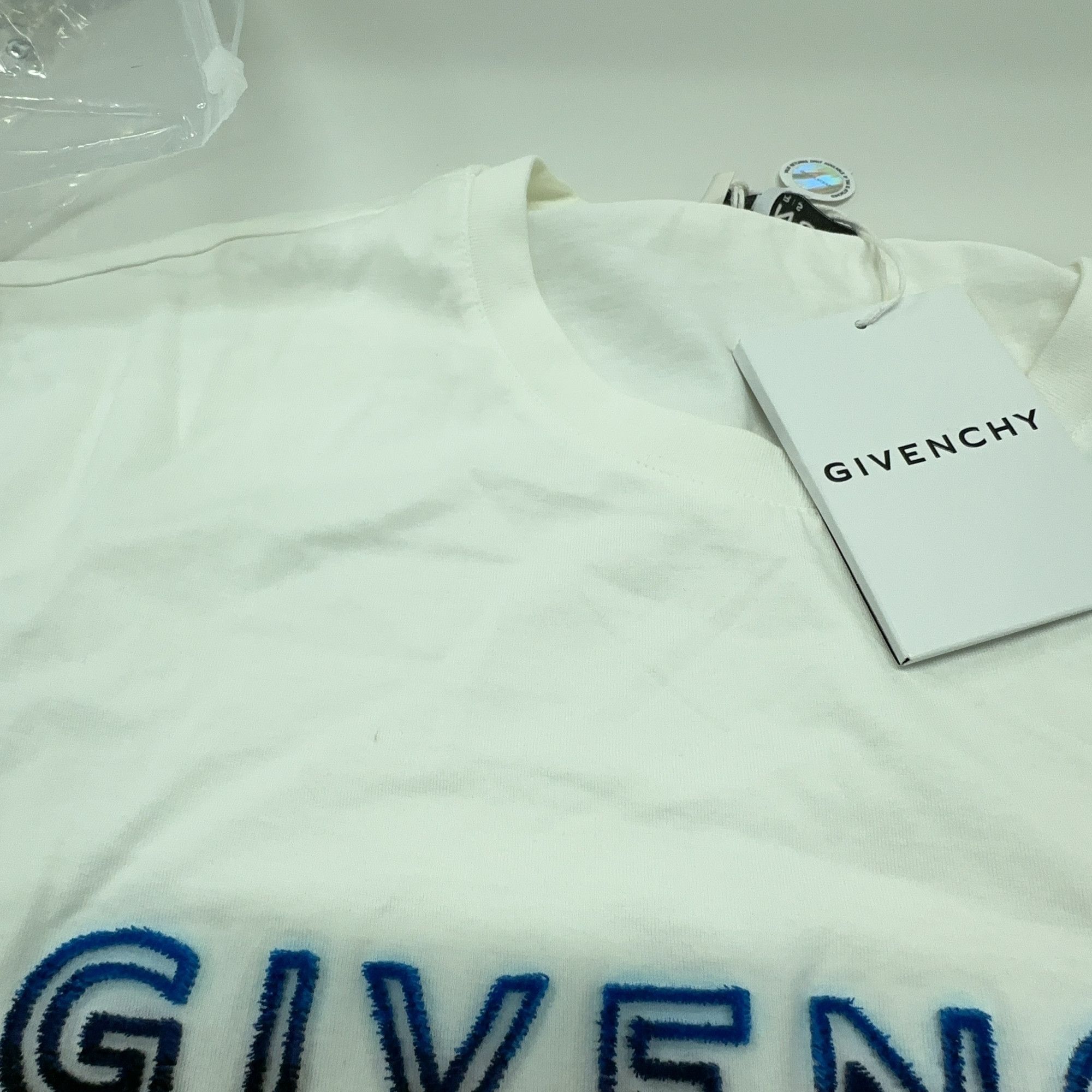 Givenchy Givenchy Paris Logo T-Shirt Size M Size US M / EU 48-50 / 2 - 7 Thumbnail