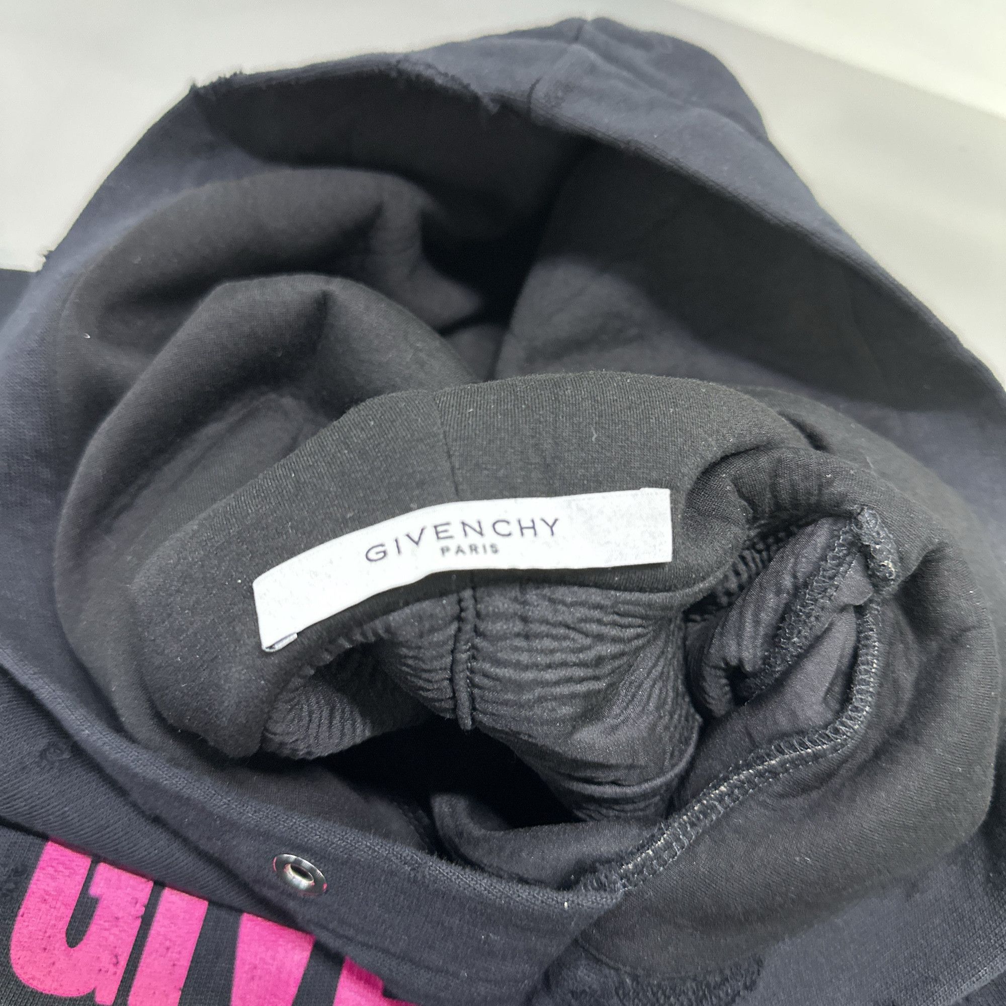 Givenchy Givenchy Pink Logo Distressed Hoodie Size XS Size US XS / EU 42 / 0 - 3 Thumbnail