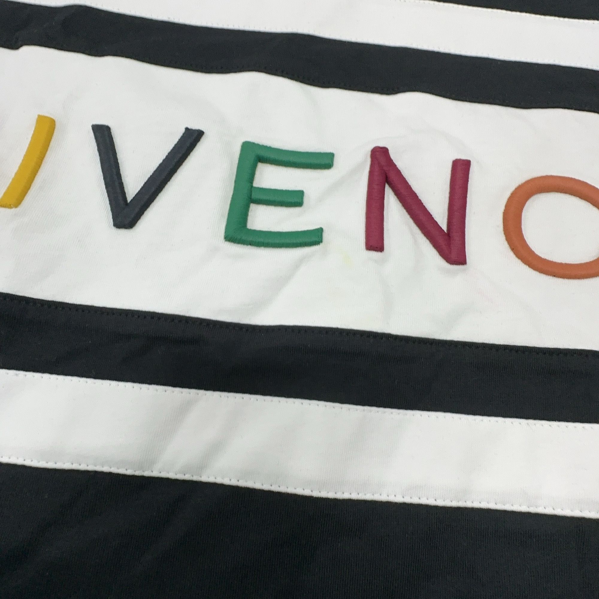 Givenchy Givenchy Logo Panel T-Shirt Size M Size US M / EU 48-50 / 2 - 7 Thumbnail