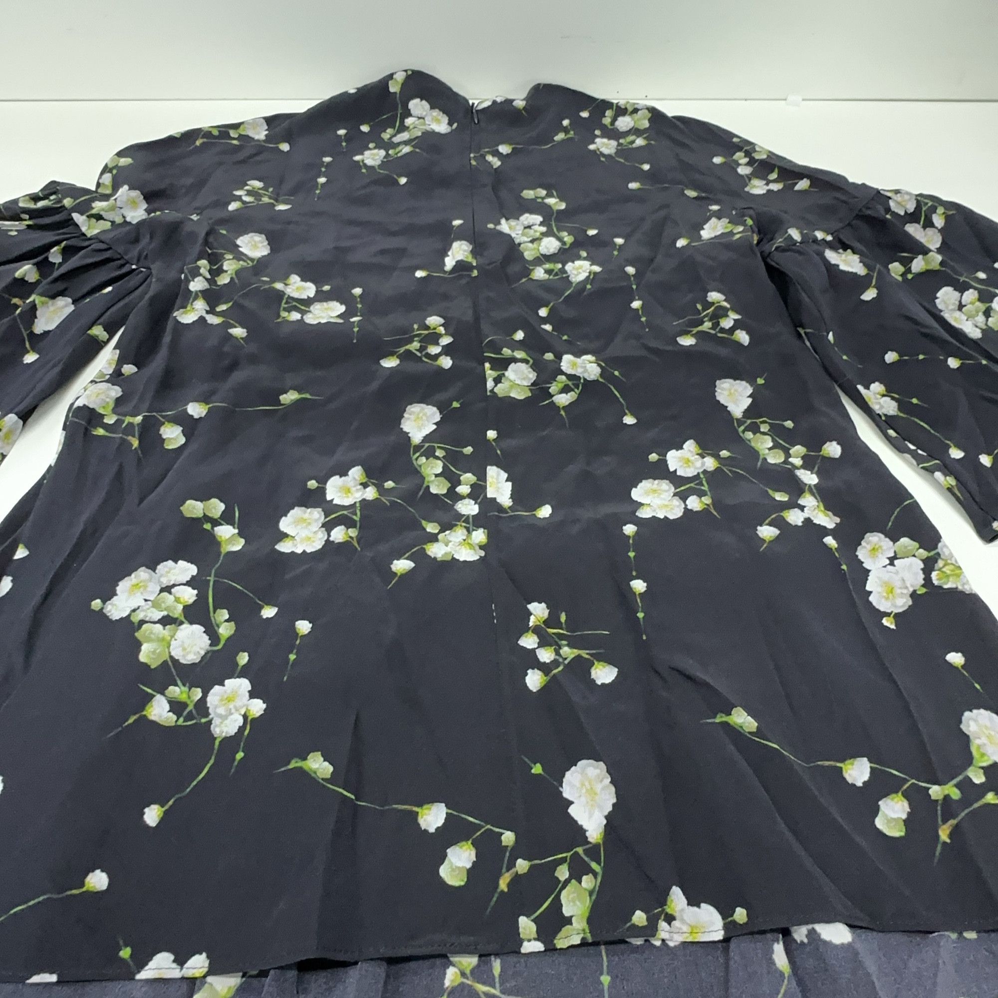 Givenchy Givenchy Floral Silk Blouse Size 36 Size XS / US 0-2 / IT 36-38 - 6 Thumbnail