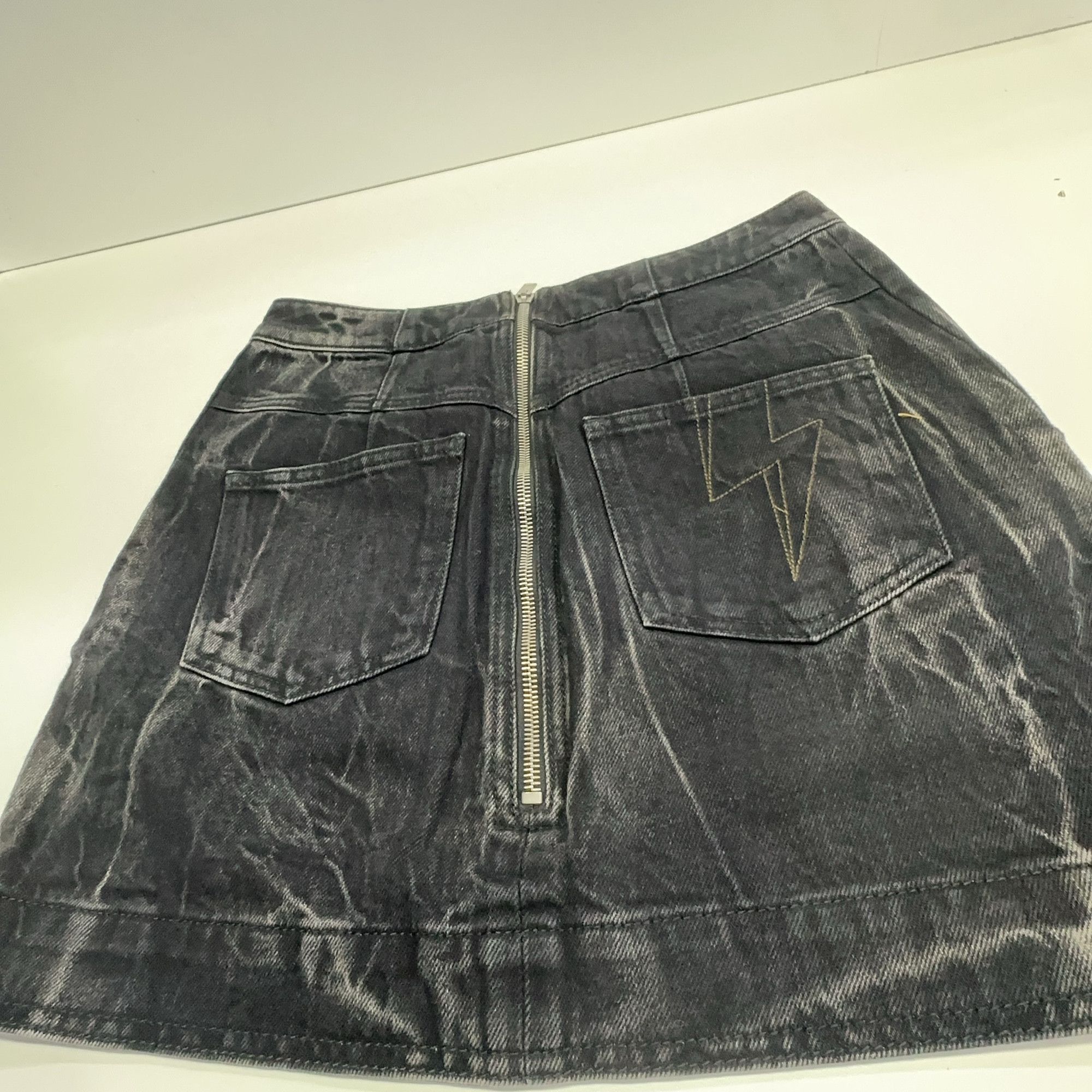 Givenchy Givenchy Lightning Bolt Denim Mini Skirt Size 36 Size 26" / US 2 / IT 38 - 8 Thumbnail