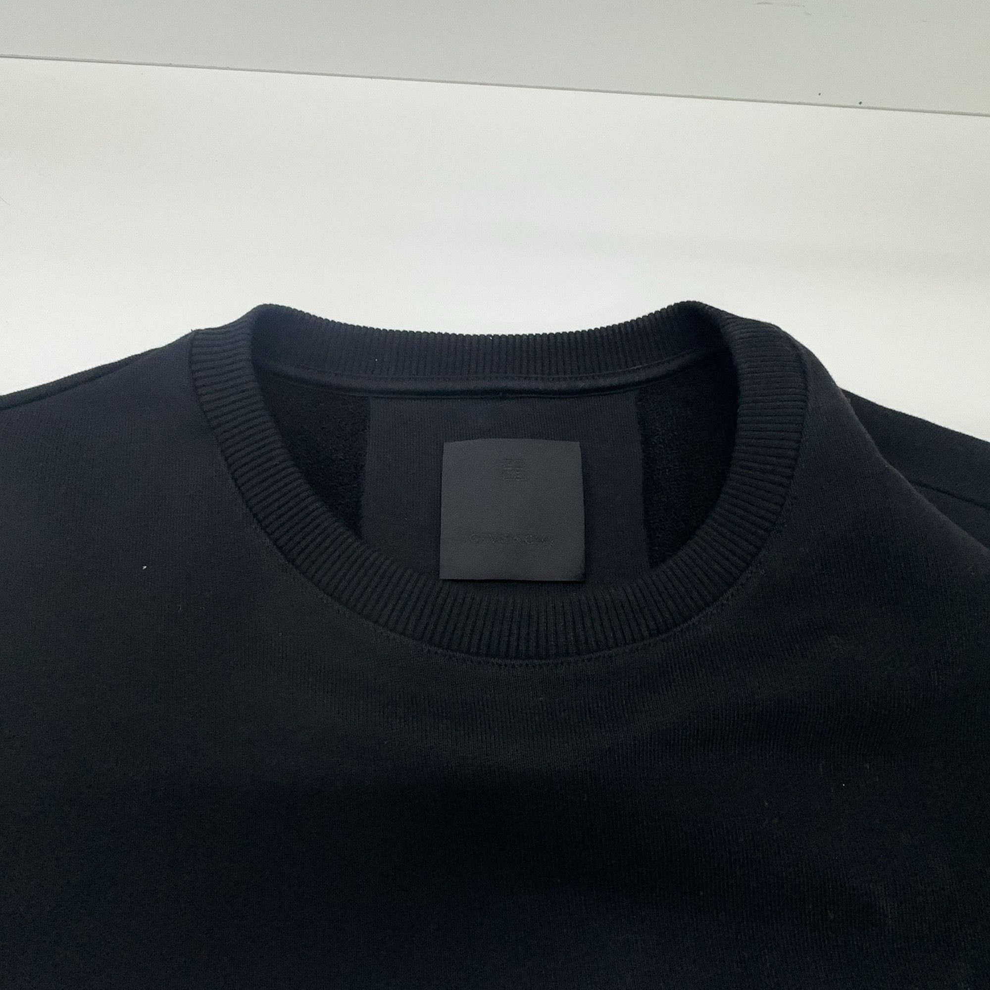 Givenchy Givenchy Embroidered Logo Sweatshirt Black Size M Size US M / EU 48-50 / 2 - 6 Thumbnail