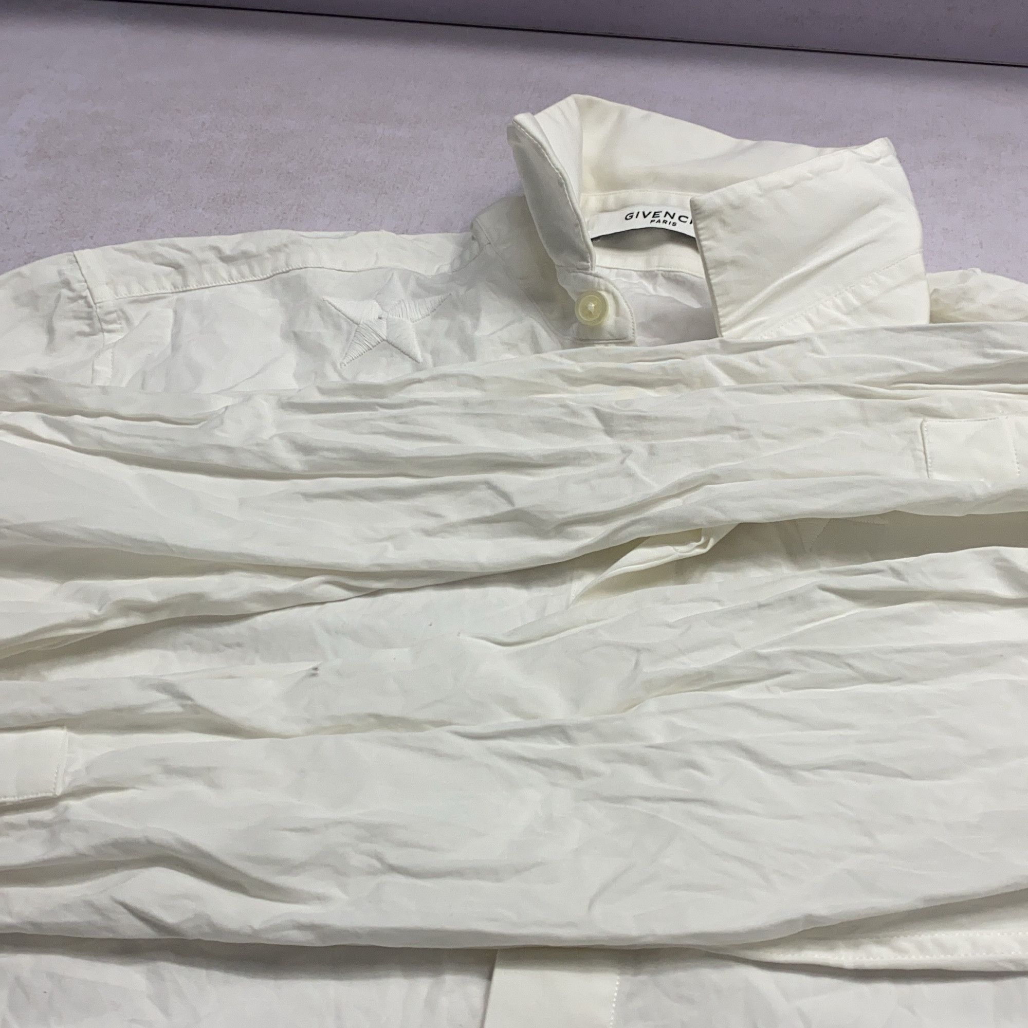 Givenchy Givenchy White Star Embroidery Shirt US S Size US S / EU 44-46 / 1 - 10 Thumbnail