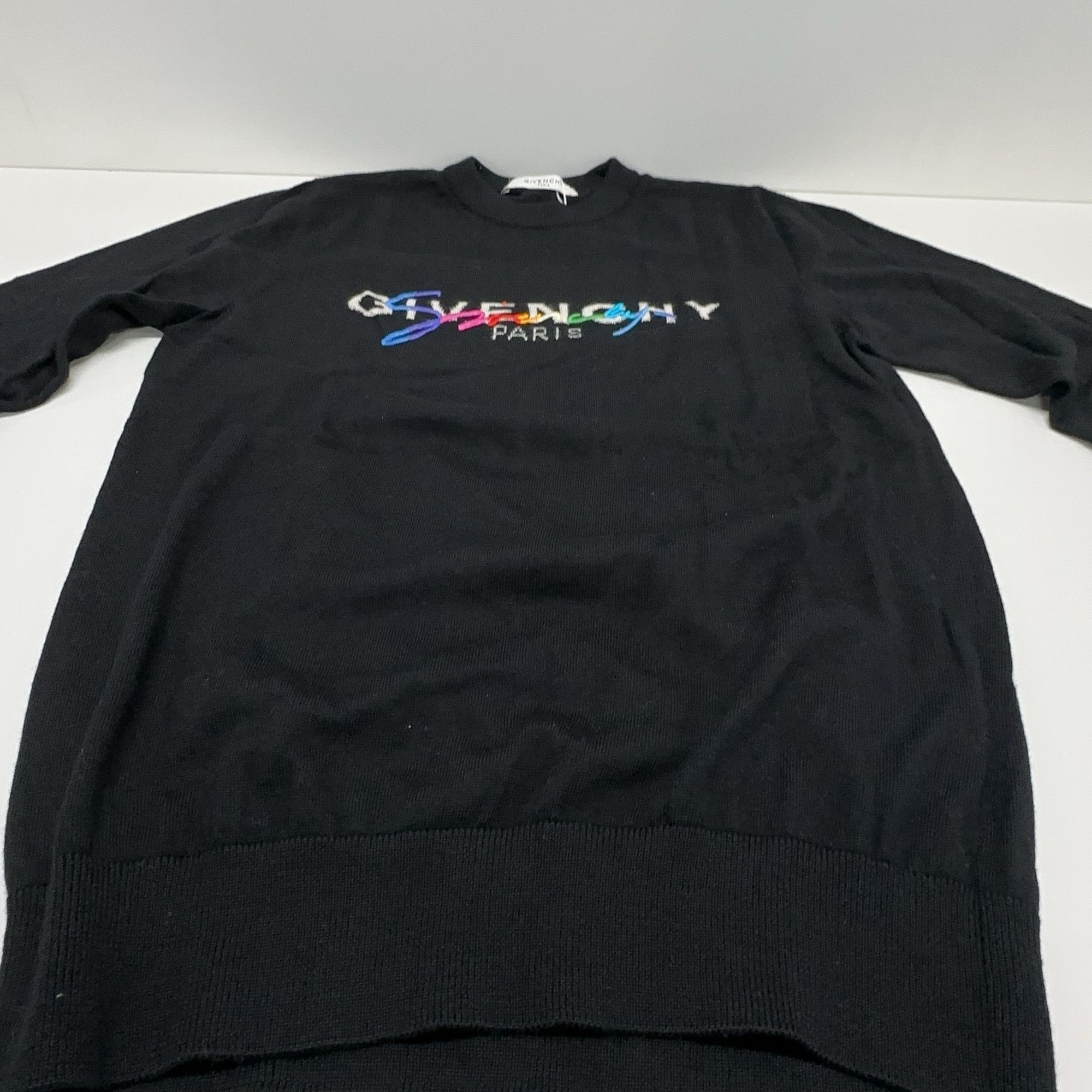 Givenchy Givenchy Colorful Logo Sweater Size M Size US M / EU 48-50 / 2 - 7 Thumbnail