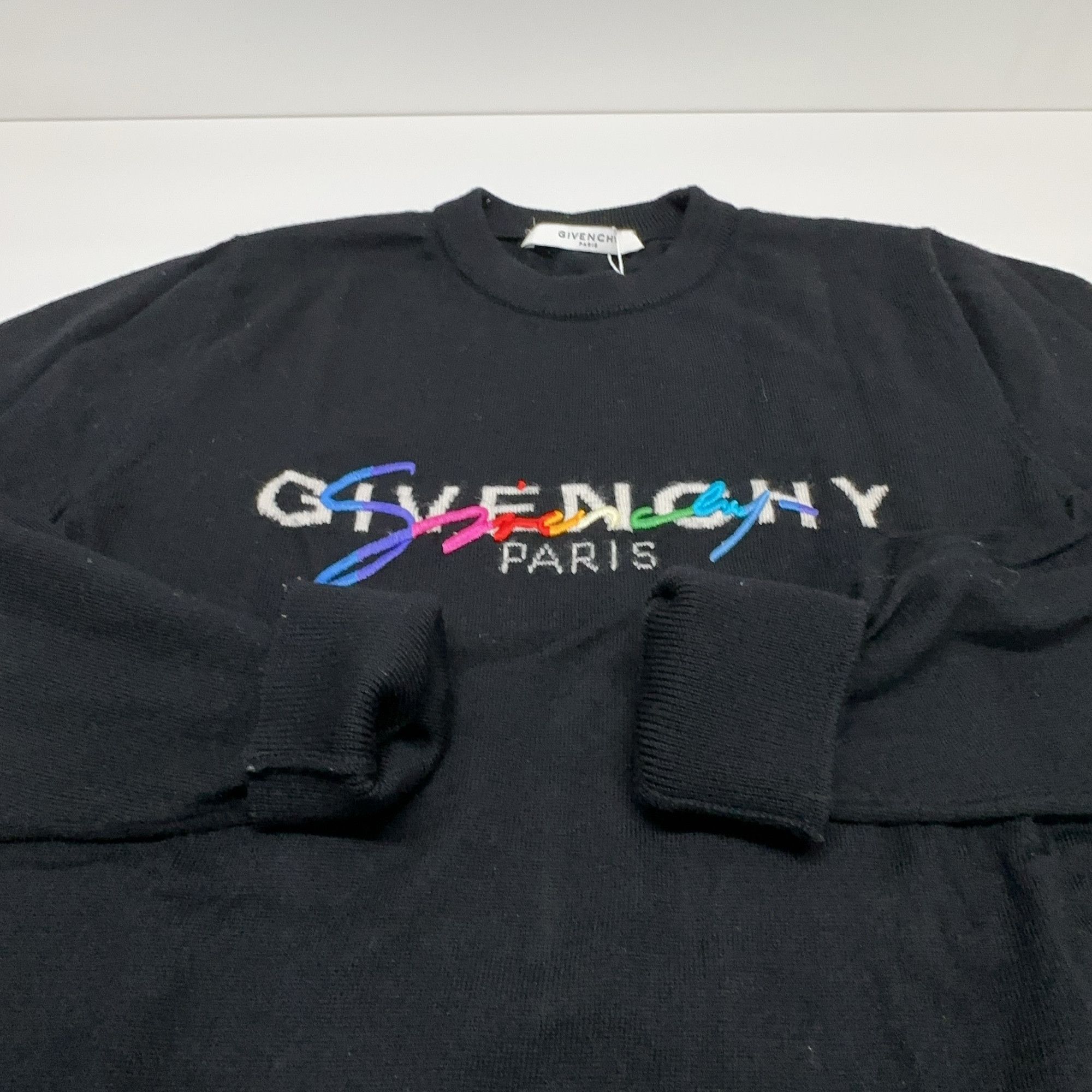 Givenchy Givenchy Colorful Logo Sweater Size M Size US M / EU 48-50 / 2 - 8 Thumbnail