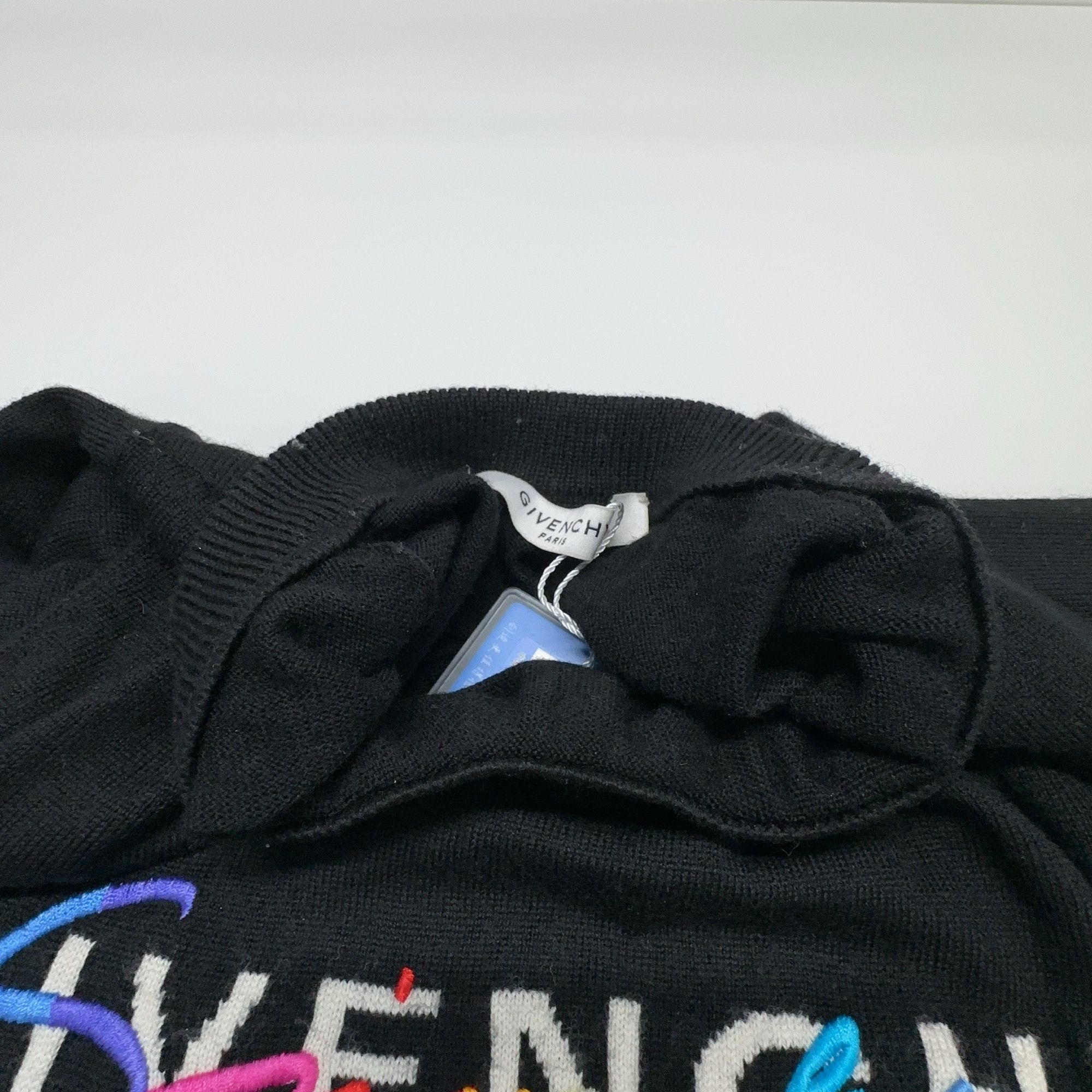 Givenchy Givenchy Colorful Logo Sweater Size M Size US M / EU 48-50 / 2 - 6 Thumbnail