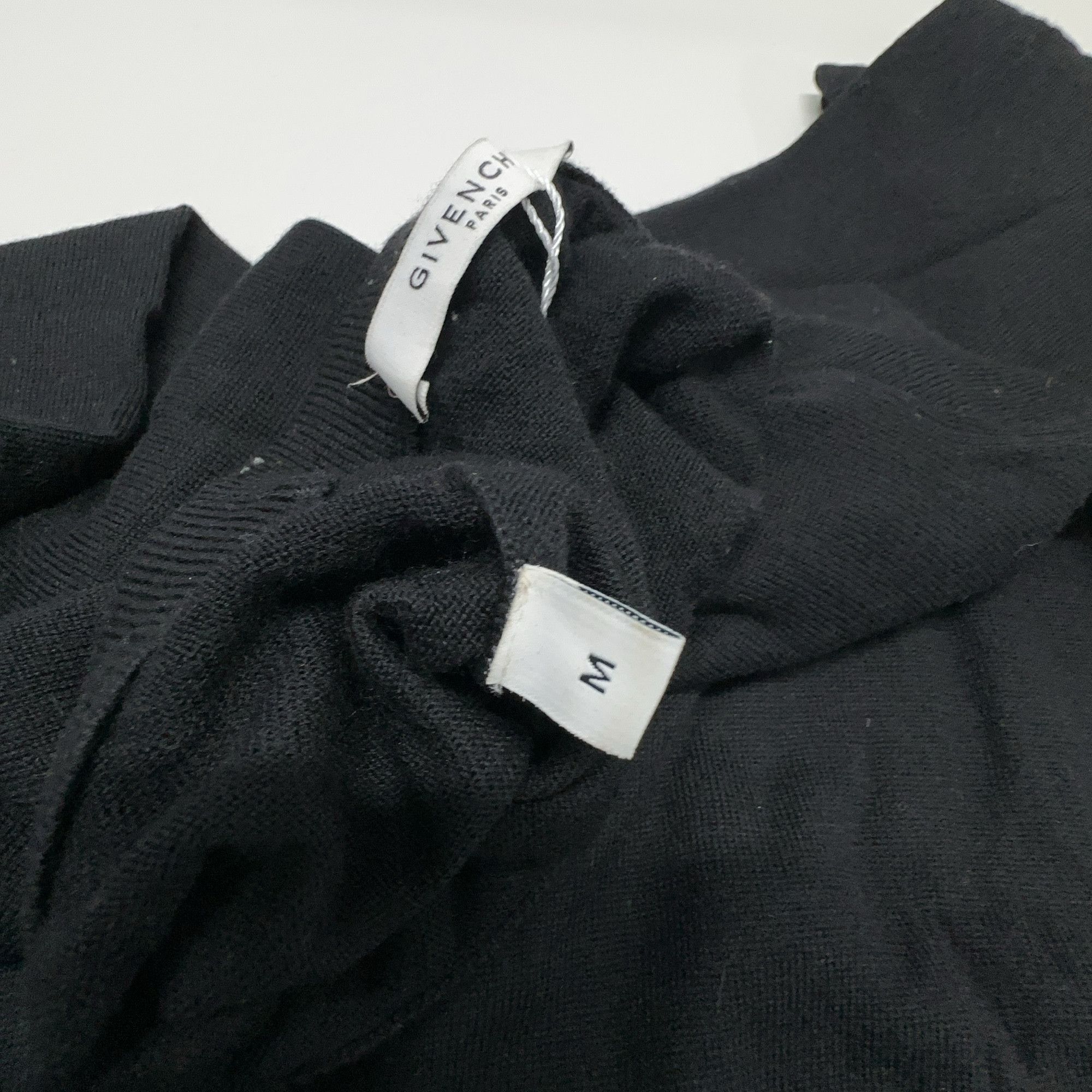 Givenchy Givenchy Colorful Logo Sweater Size M Size US M / EU 48-50 / 2 - 5 Thumbnail