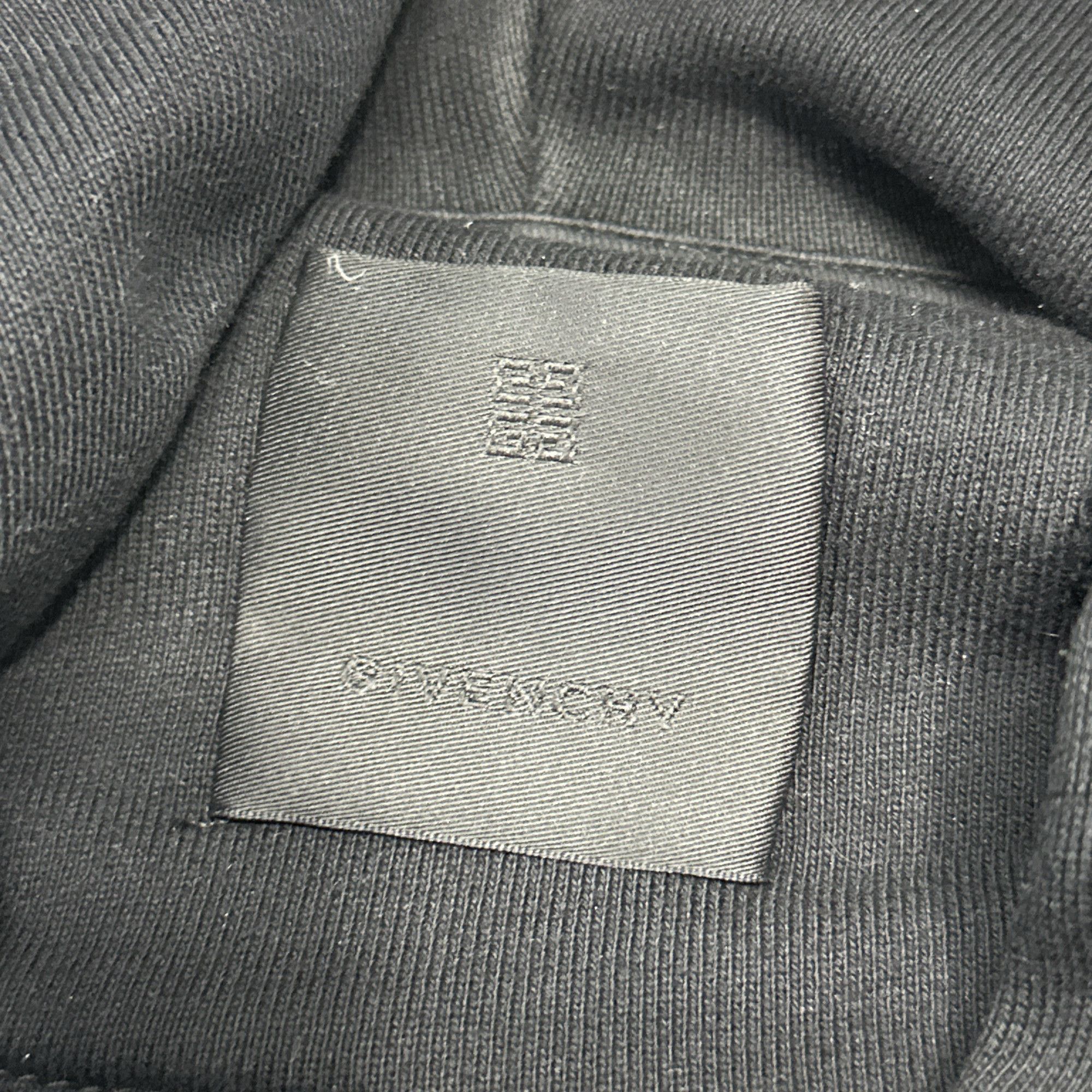 Givenchy Givenchy Logo Hoodie Size L Size US L / EU 52-54 / 3 - 3 Thumbnail