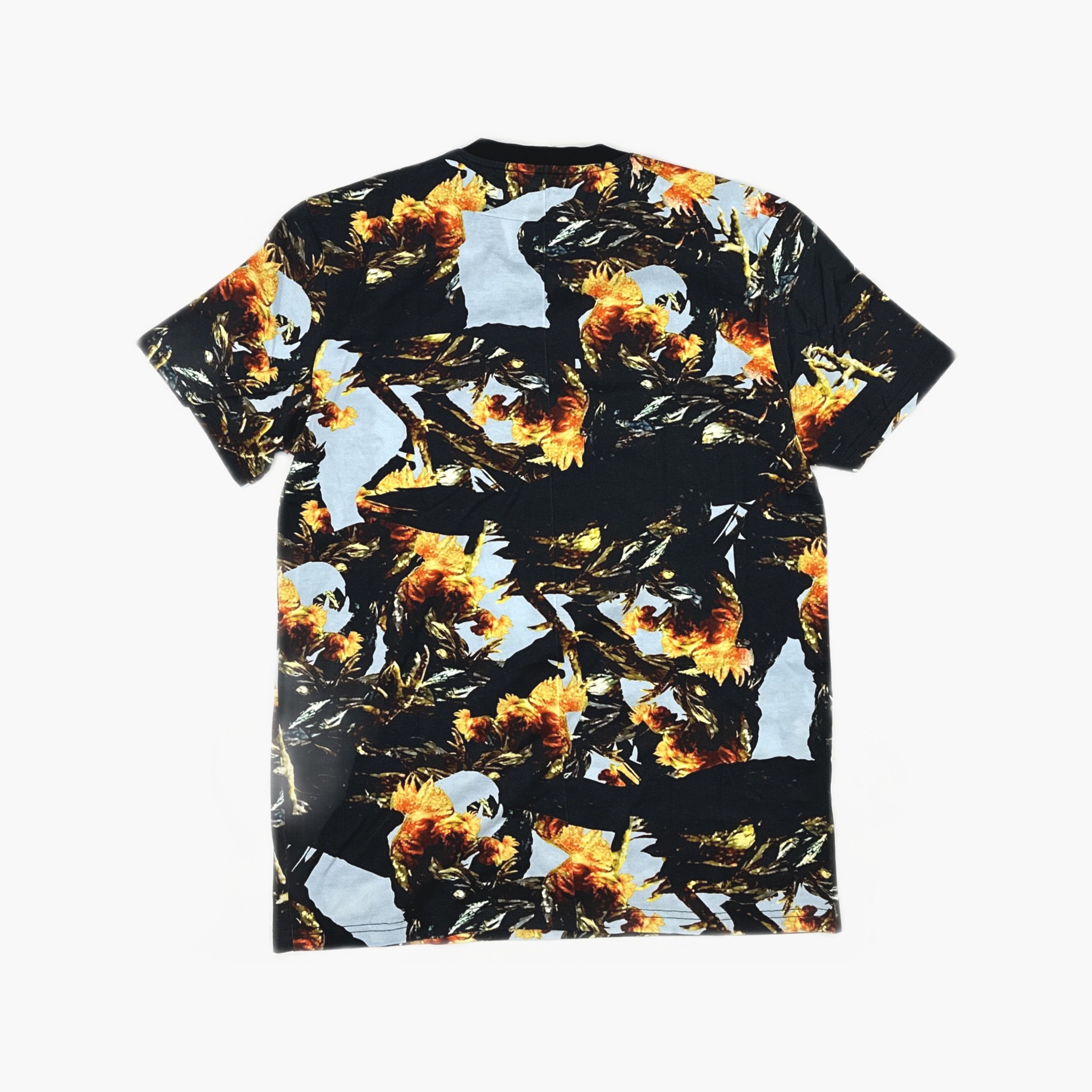 Givenchy Givenchy Floral Print T-Shirt Size M Size US M / EU 48-50 / 2 - 2 Thumbnail