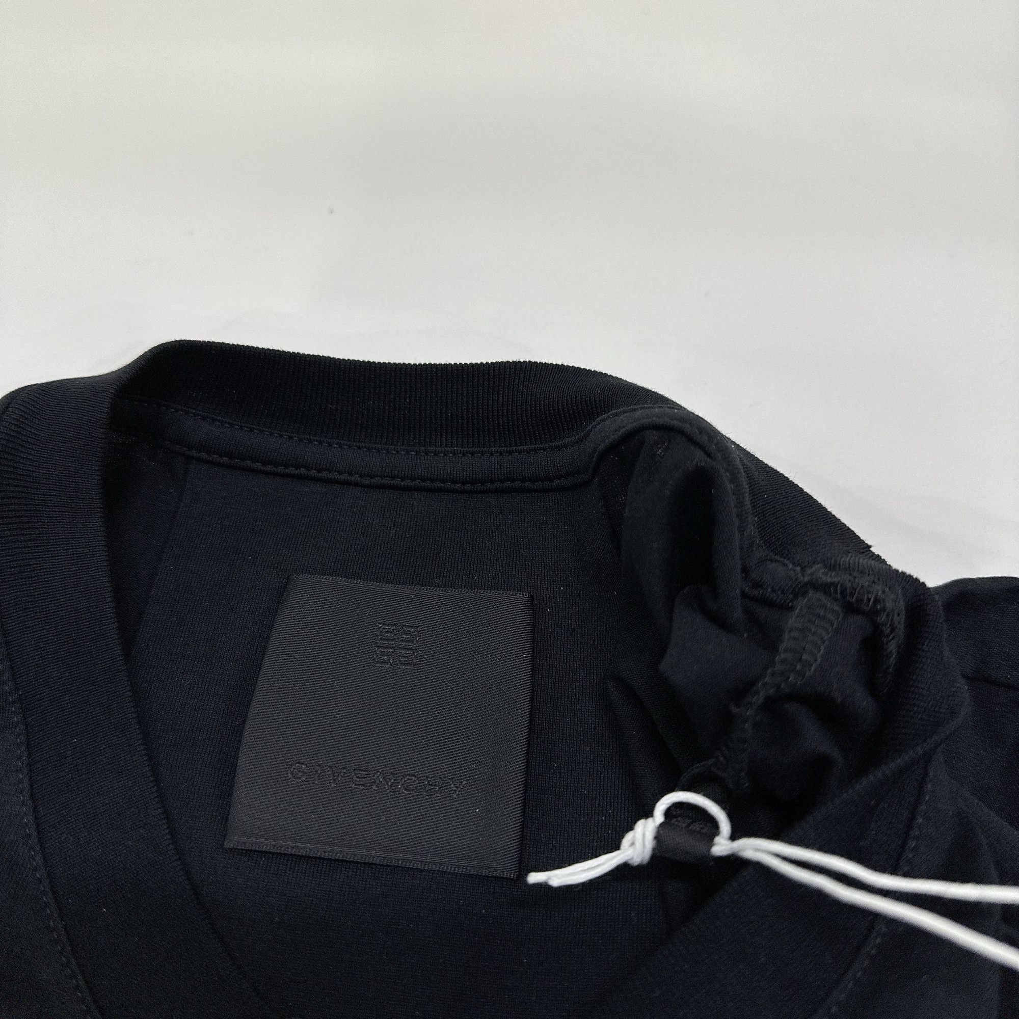 Givenchy Givenchy Logo T-Shirt Size S Size US S / EU 44-46 / 1 - 3 Thumbnail