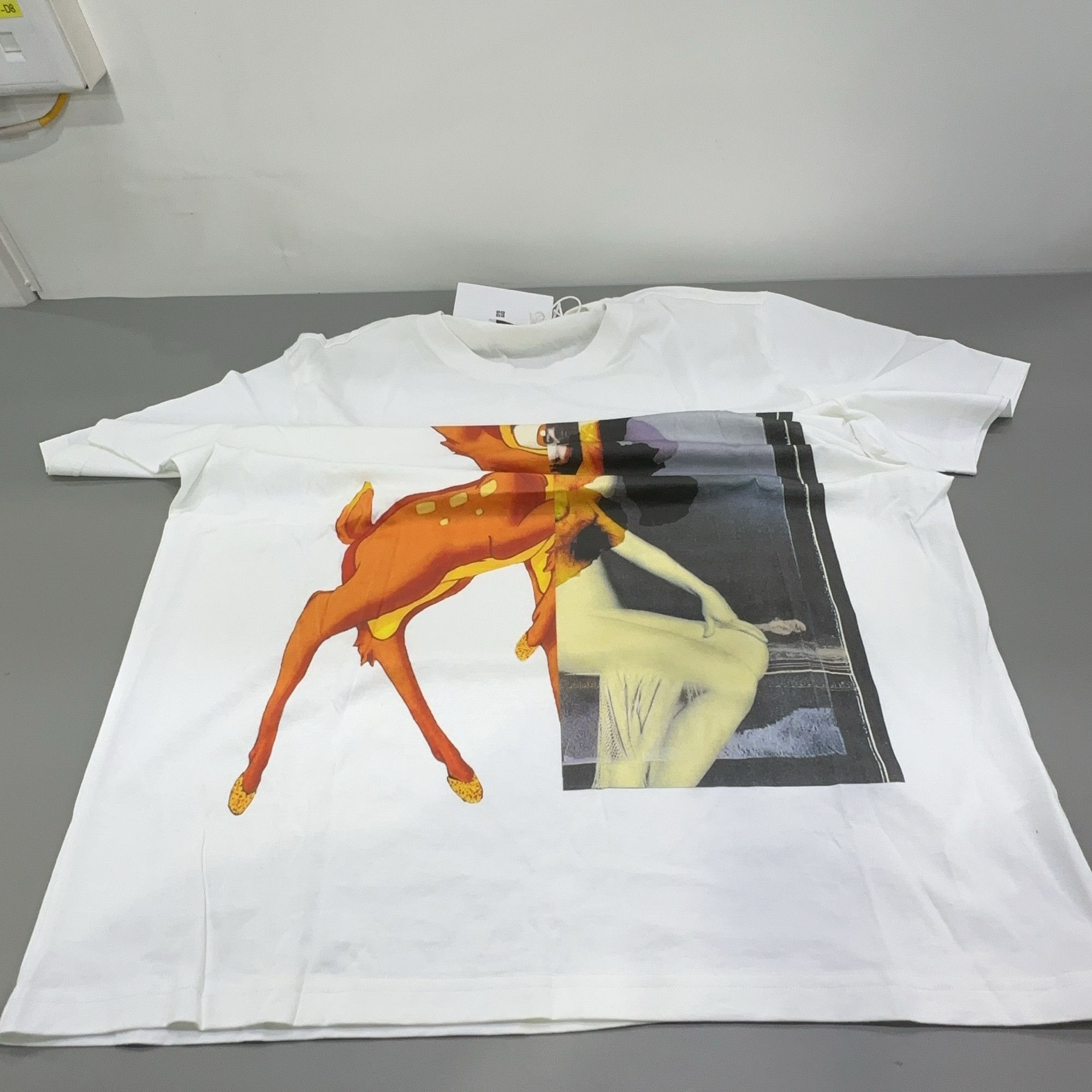 Givenchy Givenchy Bambi Print T-Shirt Size XL Size US XL / EU 56 / 4 - 11 Thumbnail
