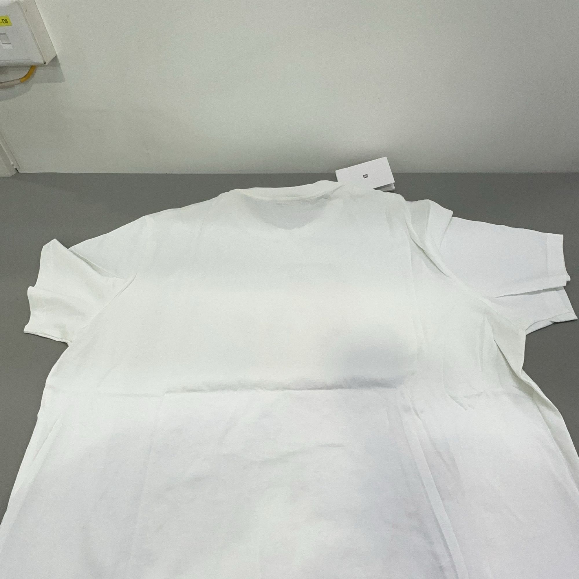Givenchy Givenchy Bambi Print T-Shirt Size XL Size US XL / EU 56 / 4 - 12 Thumbnail