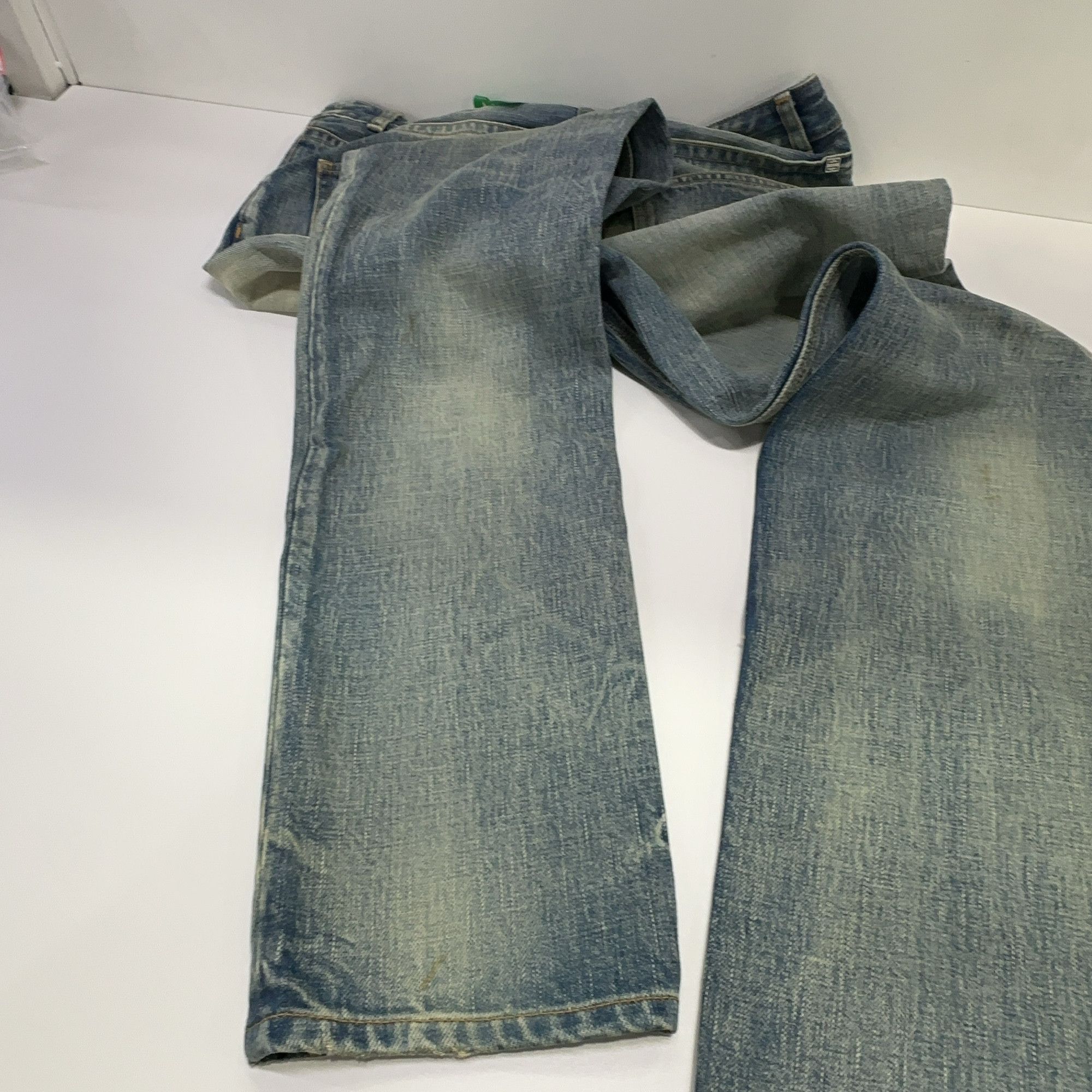 Givenchy Givenchy Distressed Jeans Size 28 Size 28" / US 6 / IT 42 - 9 Thumbnail