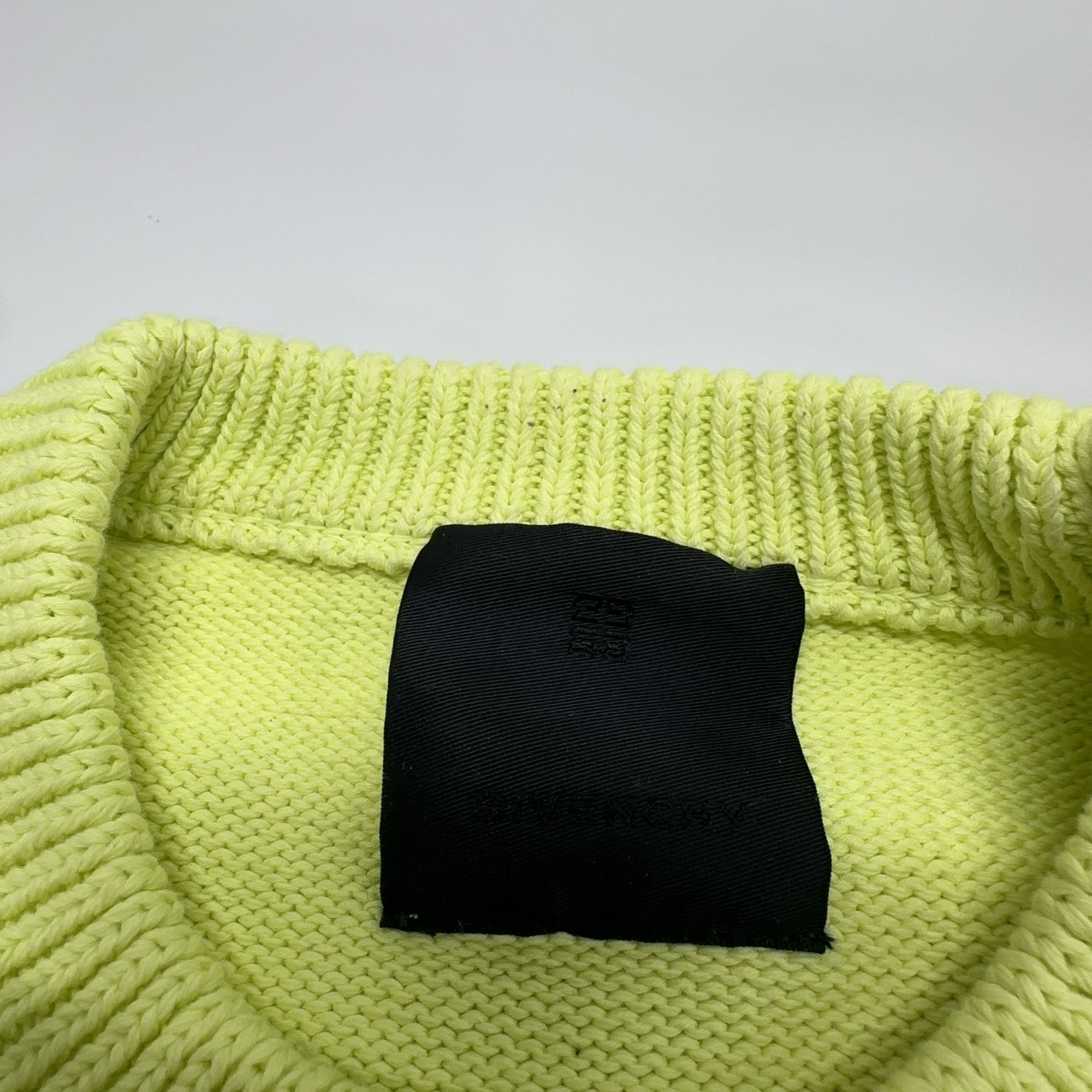 Givenchy Givenchy Logo Knit Sweater Size XL Size US XL / EU 56 / 4 - 4 Thumbnail