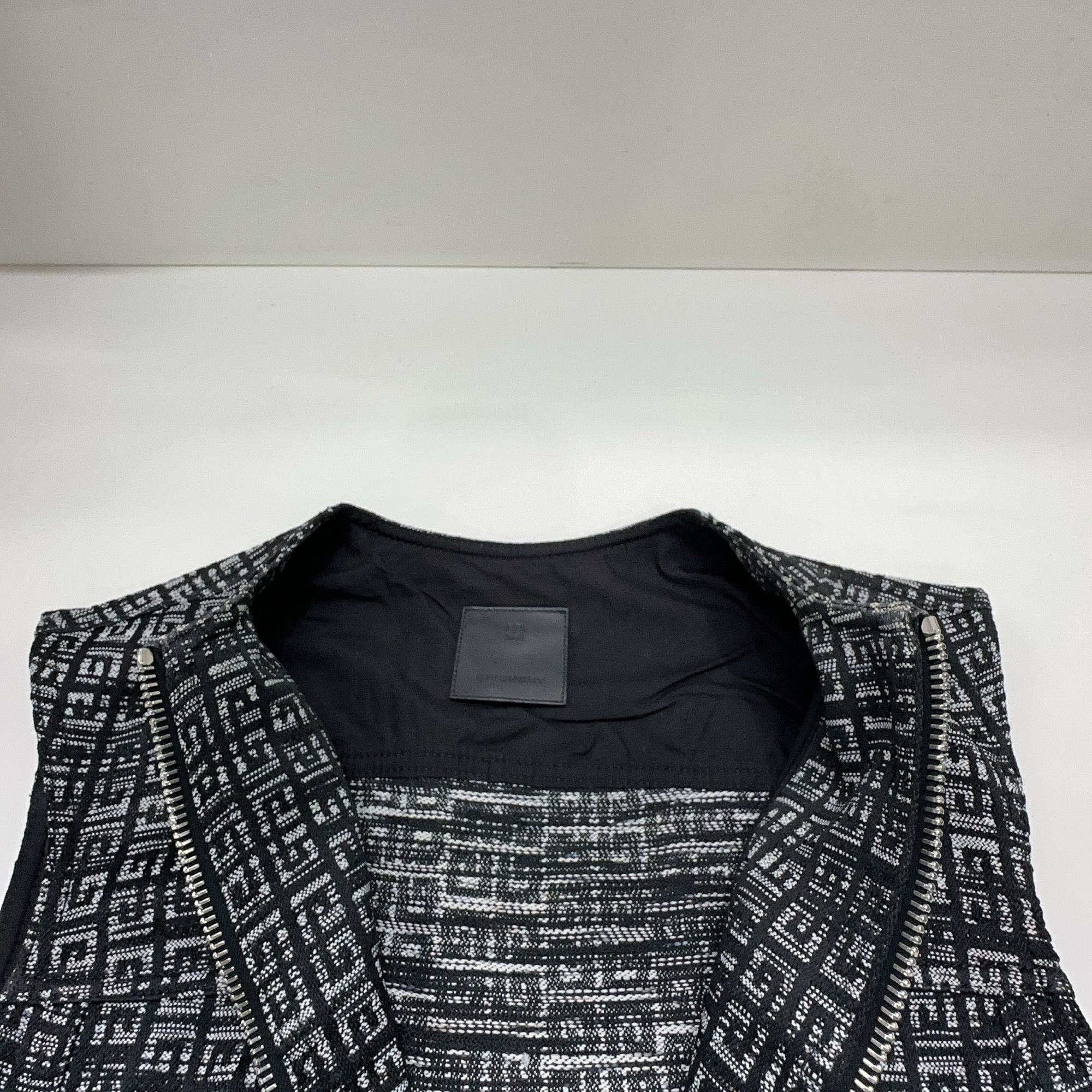 Givenchy Givenchy Monogram Sleeveless Dress FR 38 Size S / US 4 / IT 40 - 6 Thumbnail