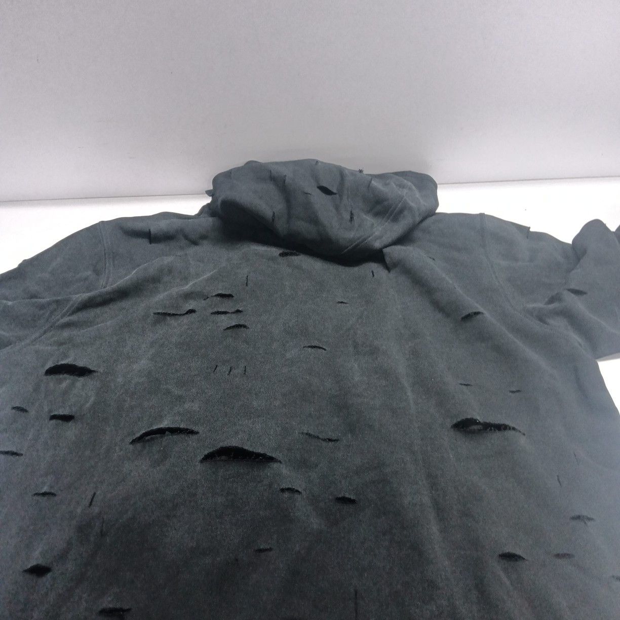 Givenchy Givenchy Distressed Logo Hoodie Size XXL Size US XXL / EU 58 / 5 - 8 Thumbnail